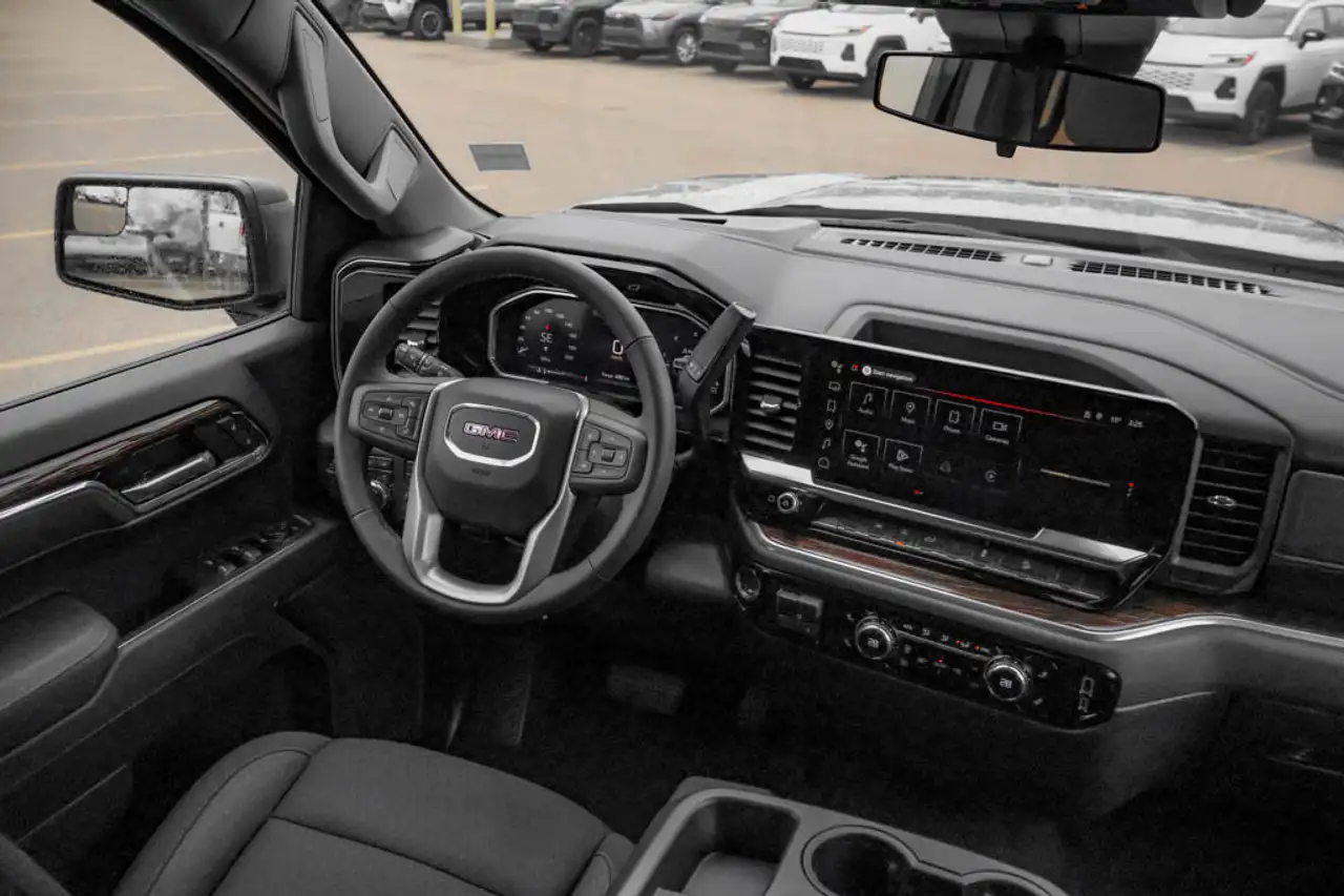 GMC Sierra 1500 снимка GMC Sierra 1500