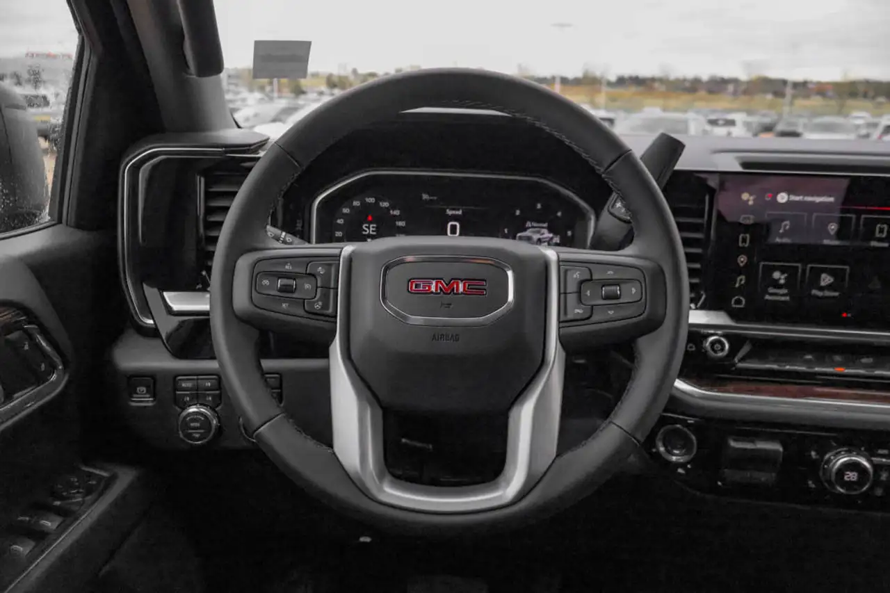 GMC Sierra 1500 снимка GMC Sierra 1500