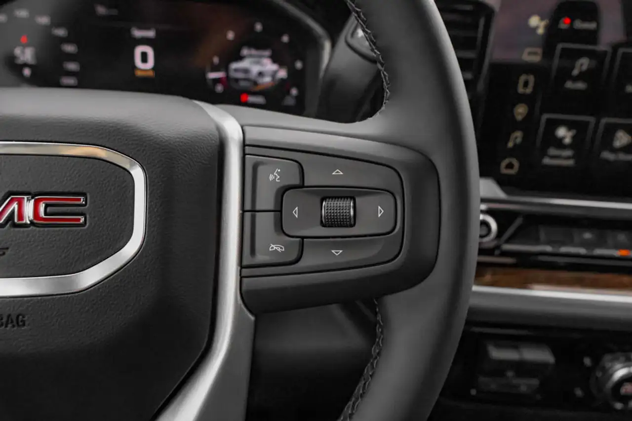 GMC Sierra 1500 снимка GMC Sierra 1500