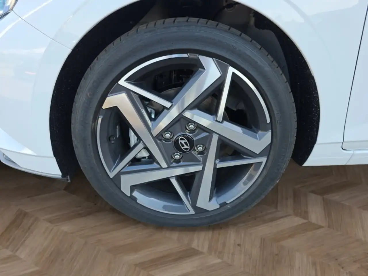 Hyundai i20 1.0 T-GDI 7DCT 17*Alu/LED/Navi/Keyless/ACC/Sounds., миниатюра 27