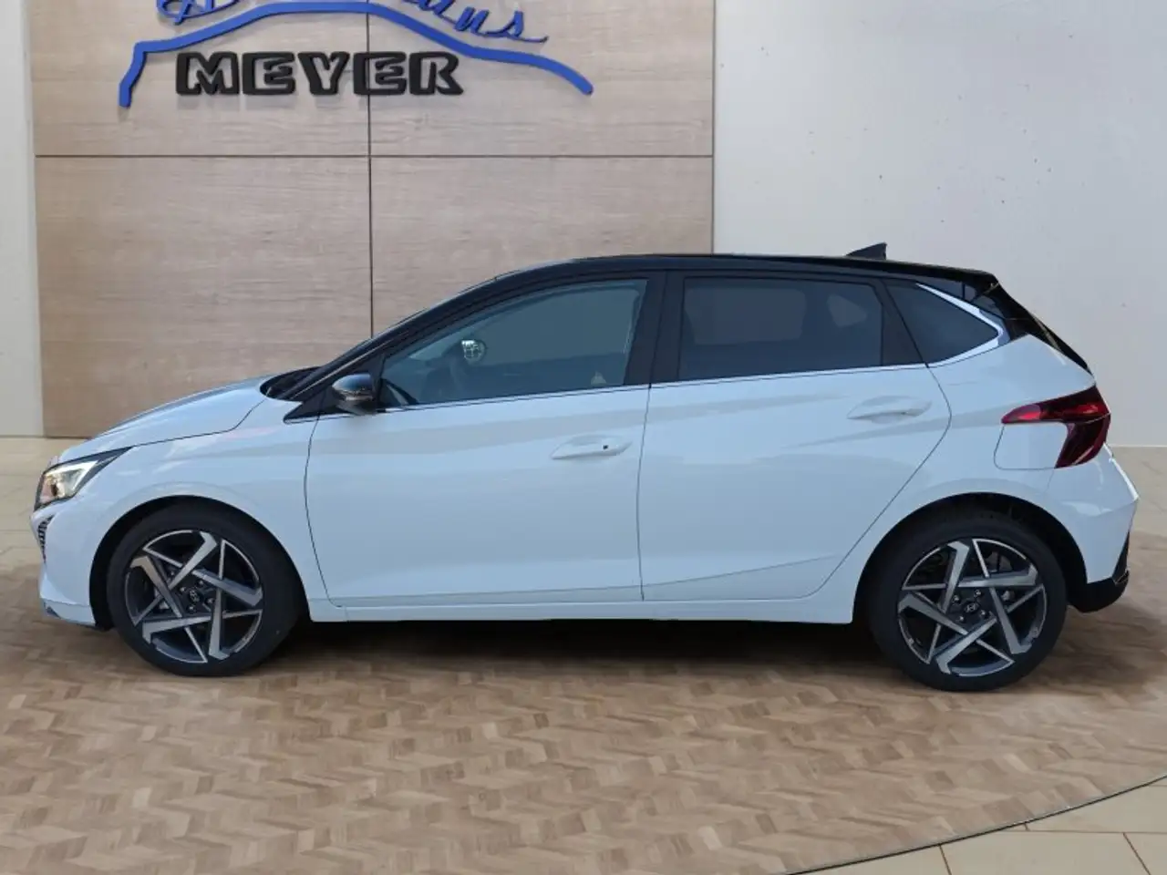 Hyundai i20 1.0 T-GDI 7DCT 17*Alu/LED/Navi/Keyless/ACC/Sounds., миниатюра 3