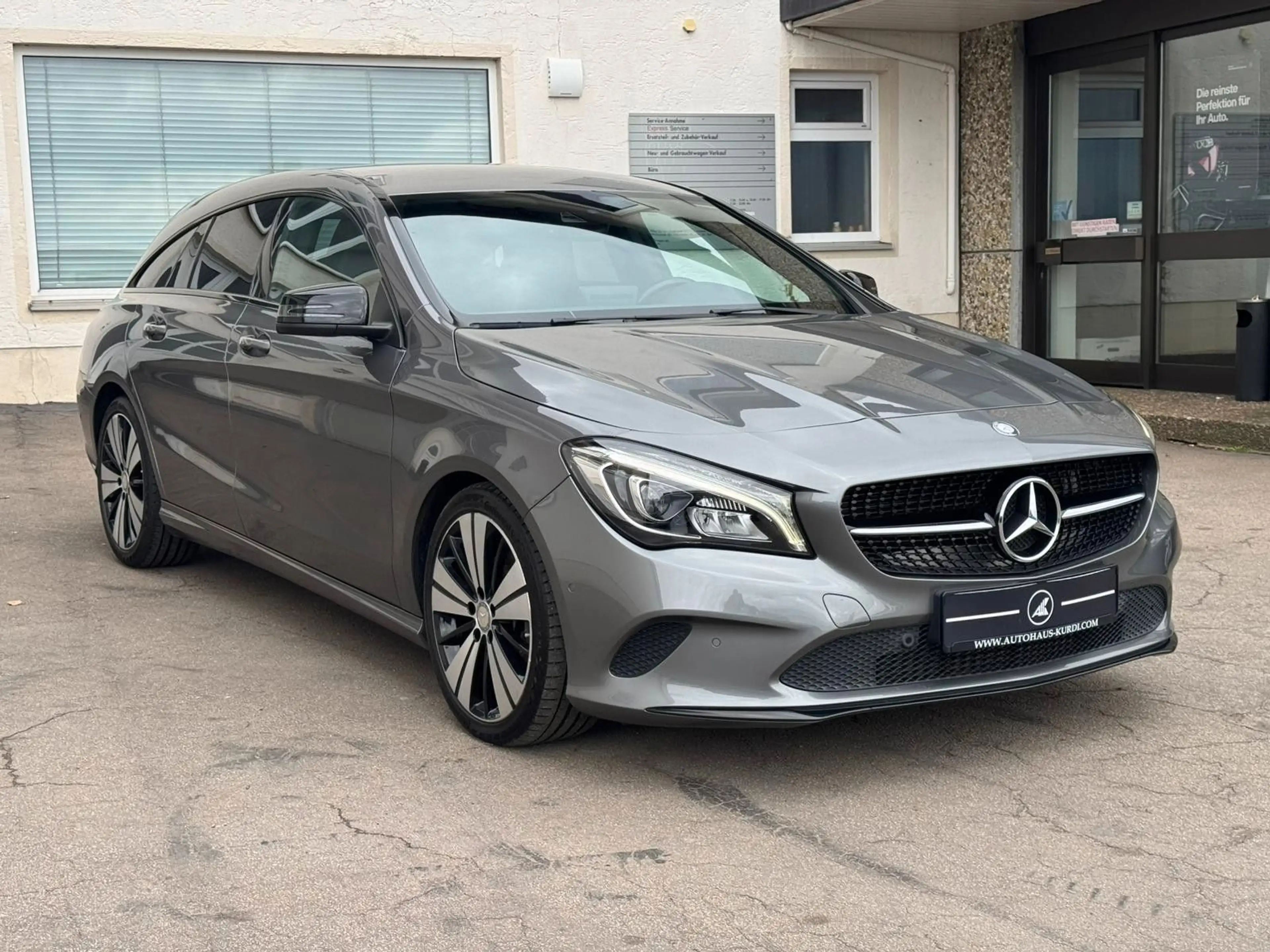 Mercedes-Benz CLA 220 CLA220 SB Urban 7G 18" LED KAMERA AMBIENTE NIGHT — photo 4