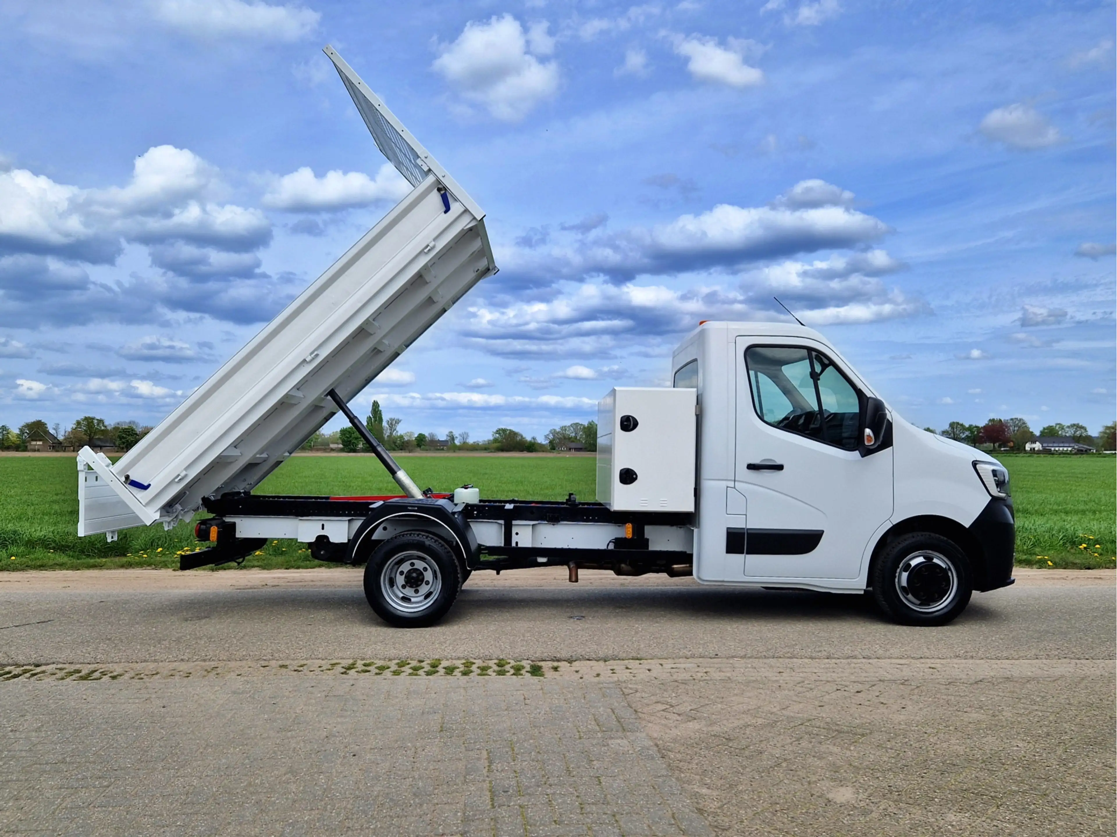 Renault Master T35 2.3 dCi 145 L3 Kipper - 145 Pk - Euro 6 - Airc — photo 19