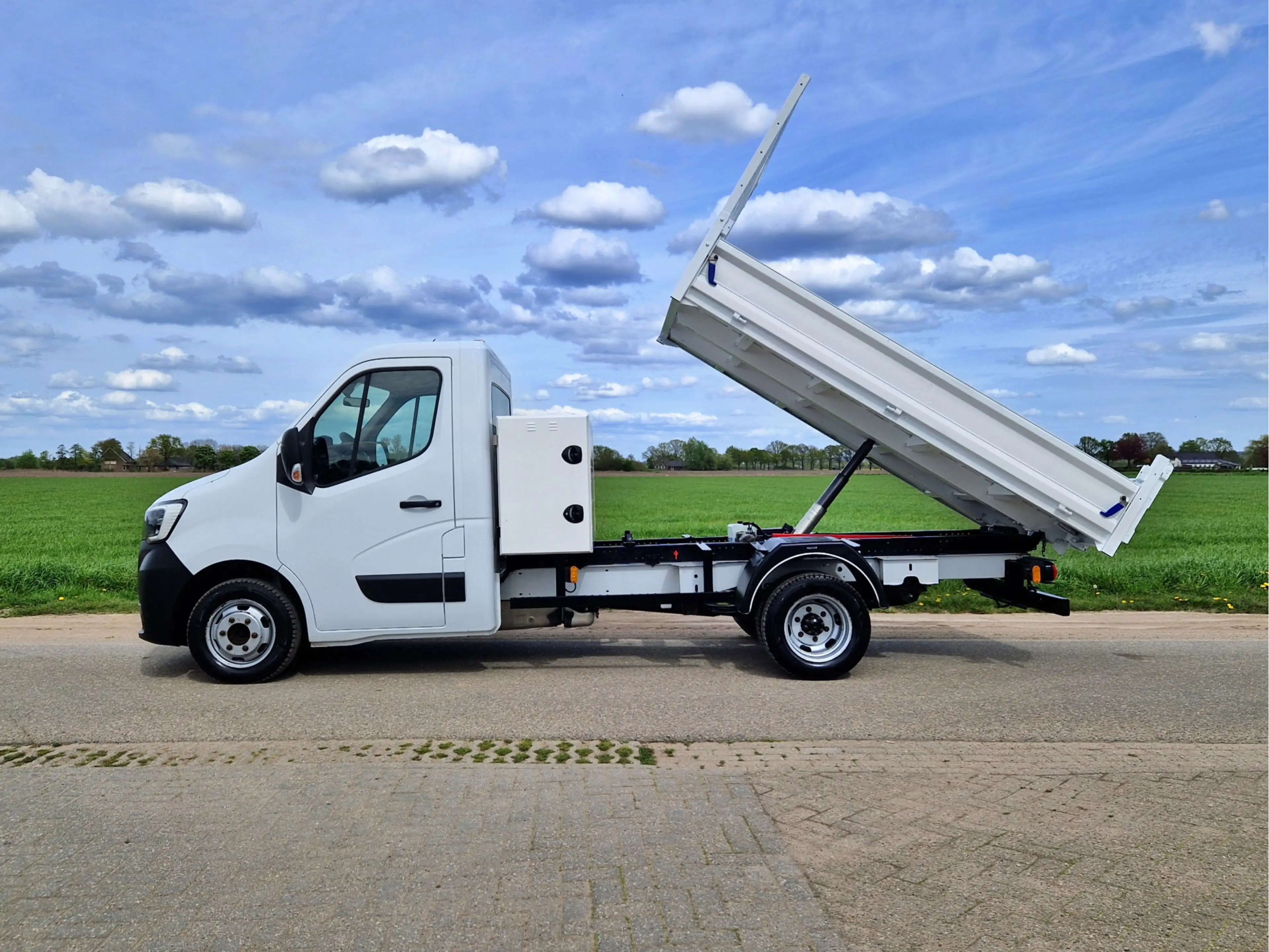 Renault Master T35 2.3 dCi 145 L3 Kipper - 145 Pk - Euro 6 - Airc — photo 15