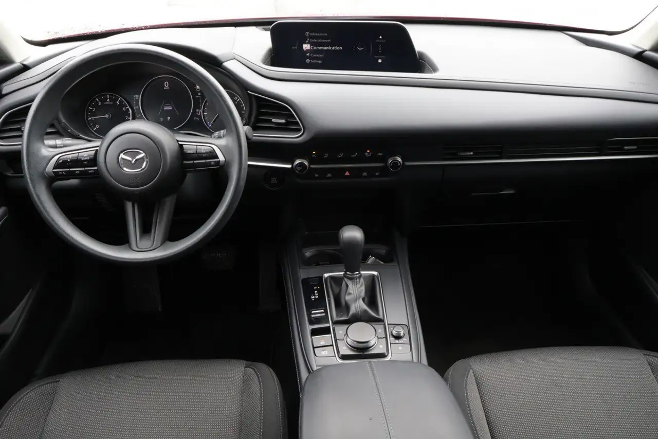 Mazda CX-30 снимка Mazda CX-30
