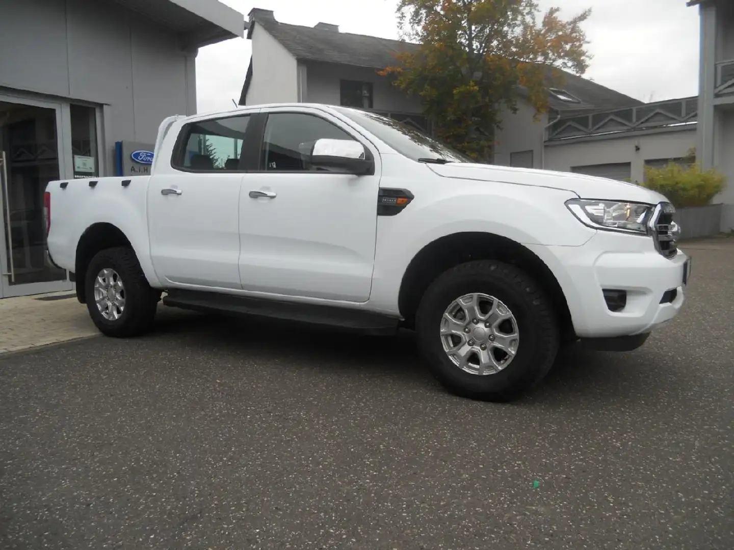 Ford Ranger XLT Doppelkabine 4x4 Weiß - 1