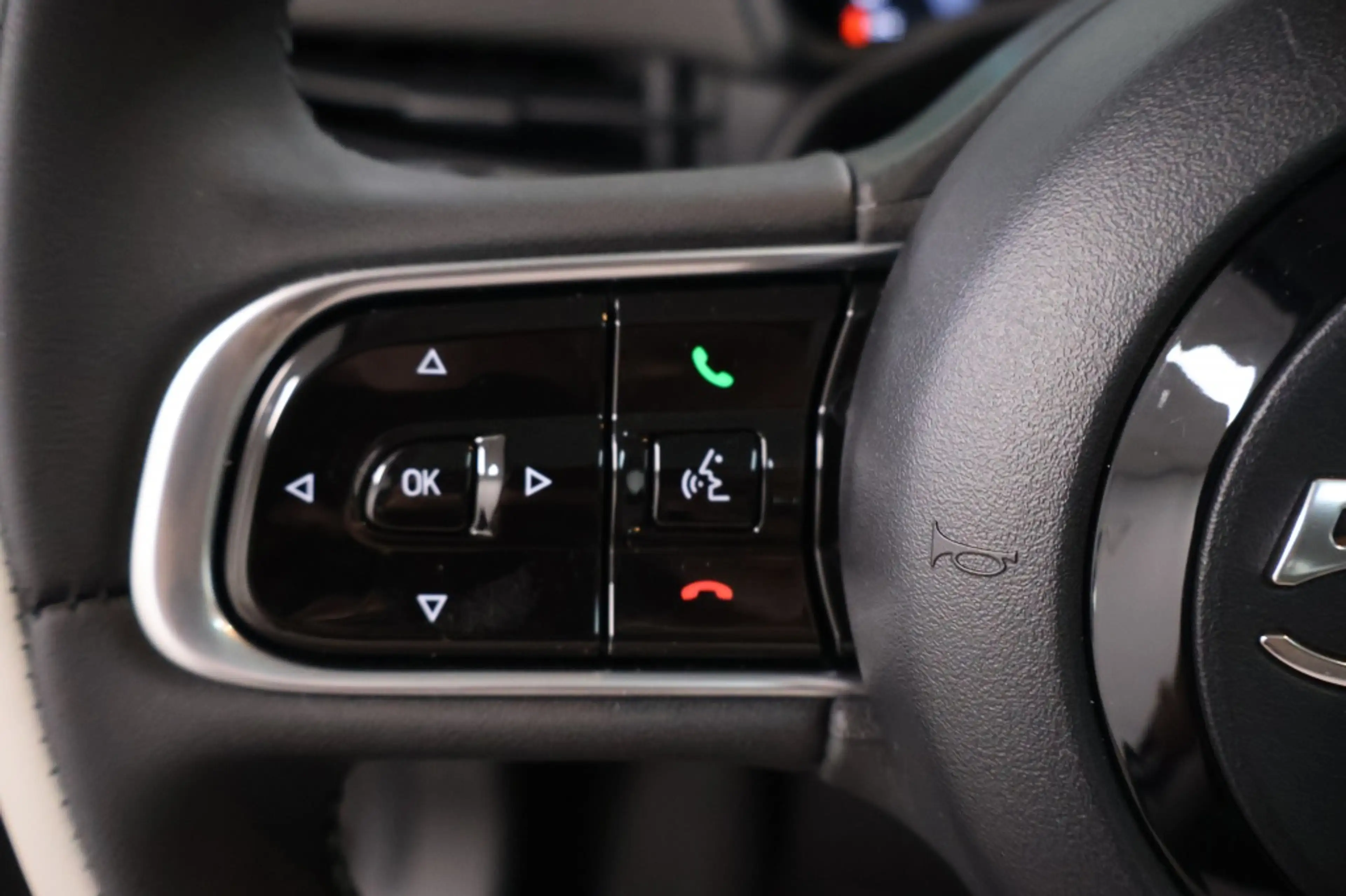 Fiat 500e 3+1 La Prima 42 kWh — photo 12