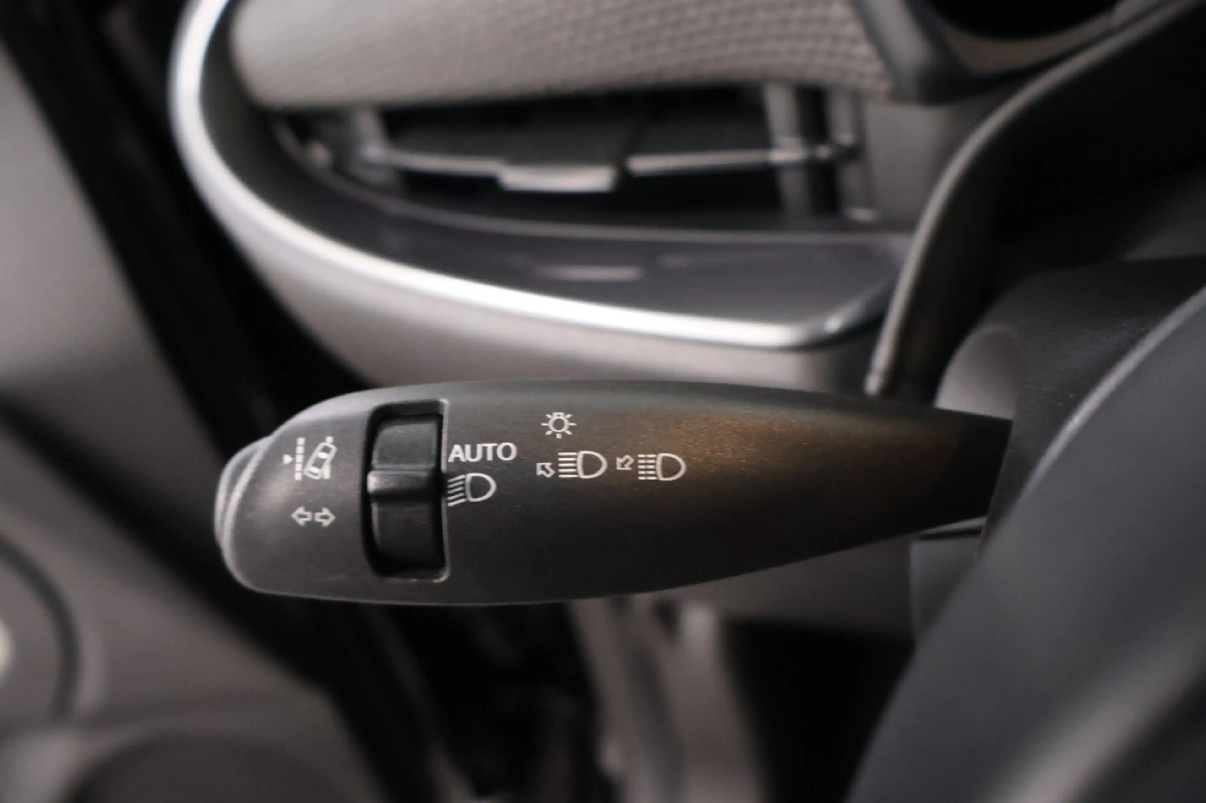 Fiat 500e 3+1 La Prima 42 kWh — photo 14