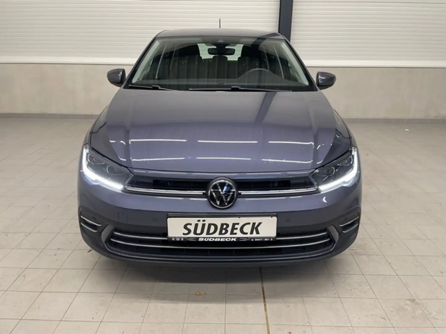 Volkswagen Polo VI 1.0 TSI Style Grau - 2