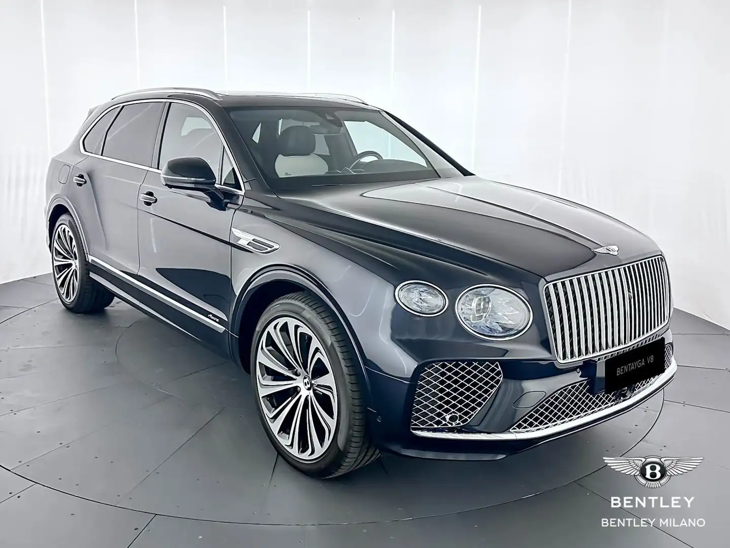 Bentley Bentayga V8 Azure 25MY - BENTLEY MILANO Nero - 1
