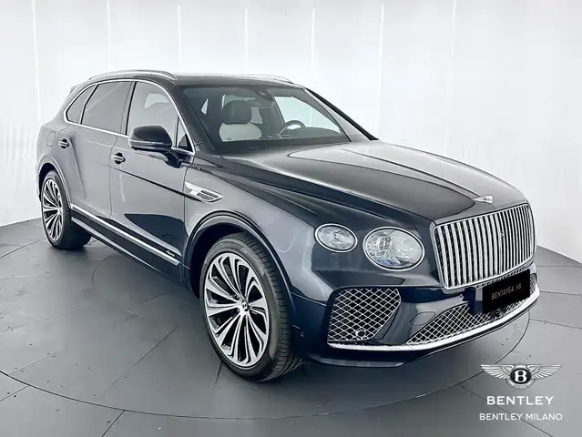 Bentley Bentayga V8 Azure 25MY - BENTLEY MILANO