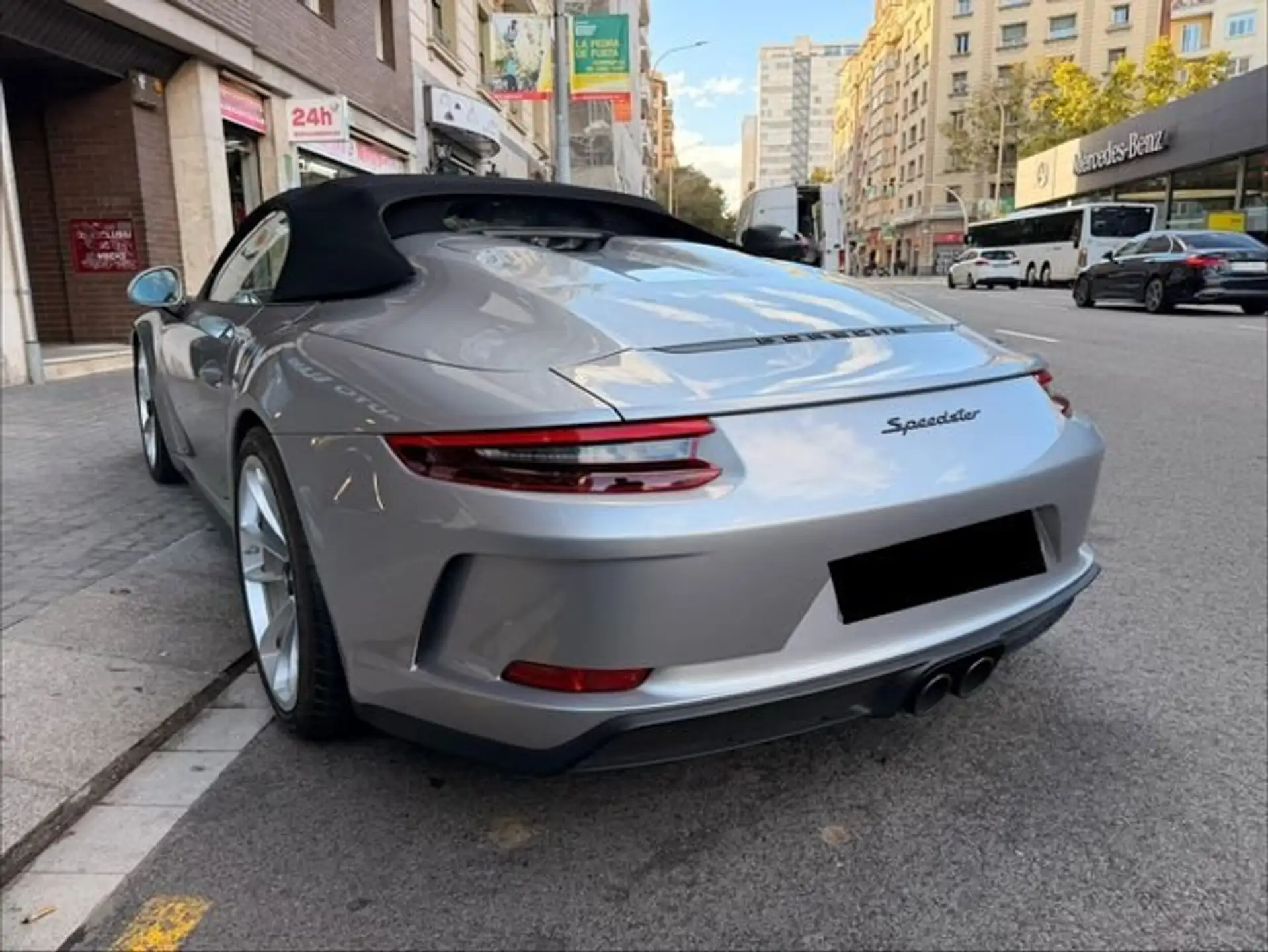 포르쉐 911 Carrera Cabriolet 2019 회색 사진 3