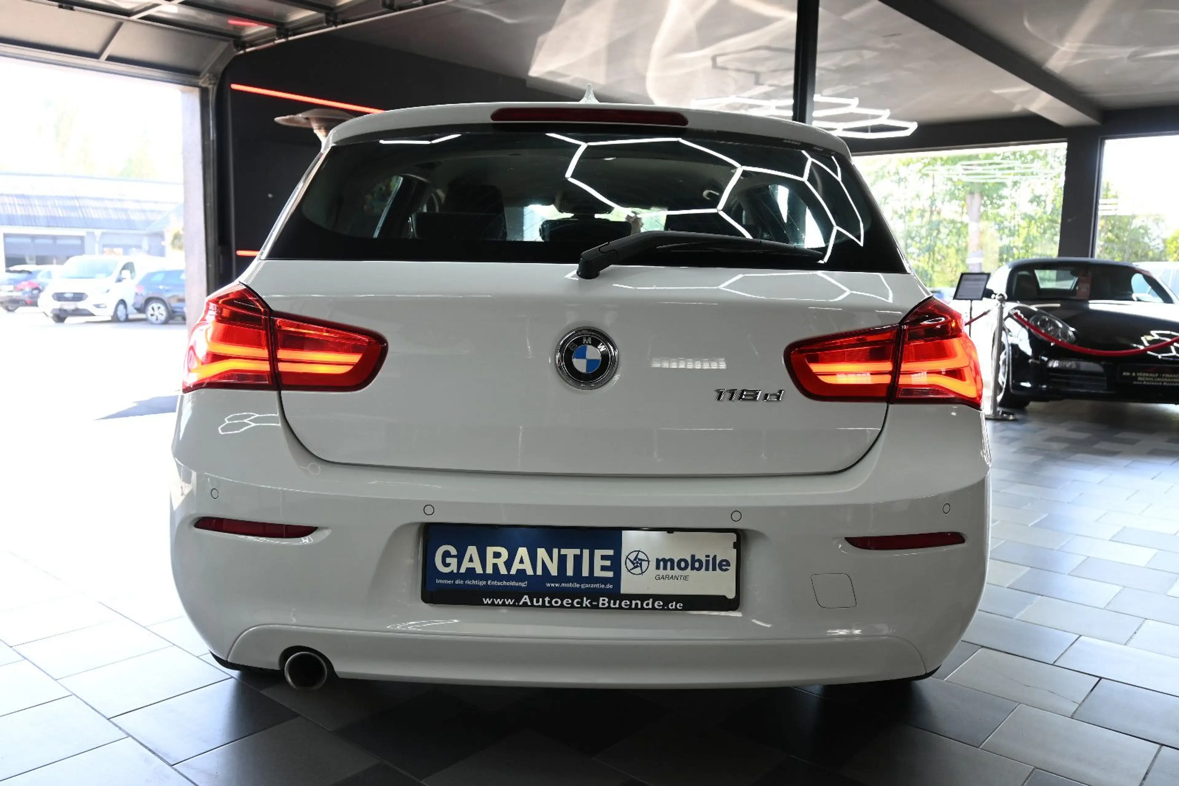 BMW 118 d Advantage Aut/LED/Navi/Sitz-Hz/Tempomat — photo 7