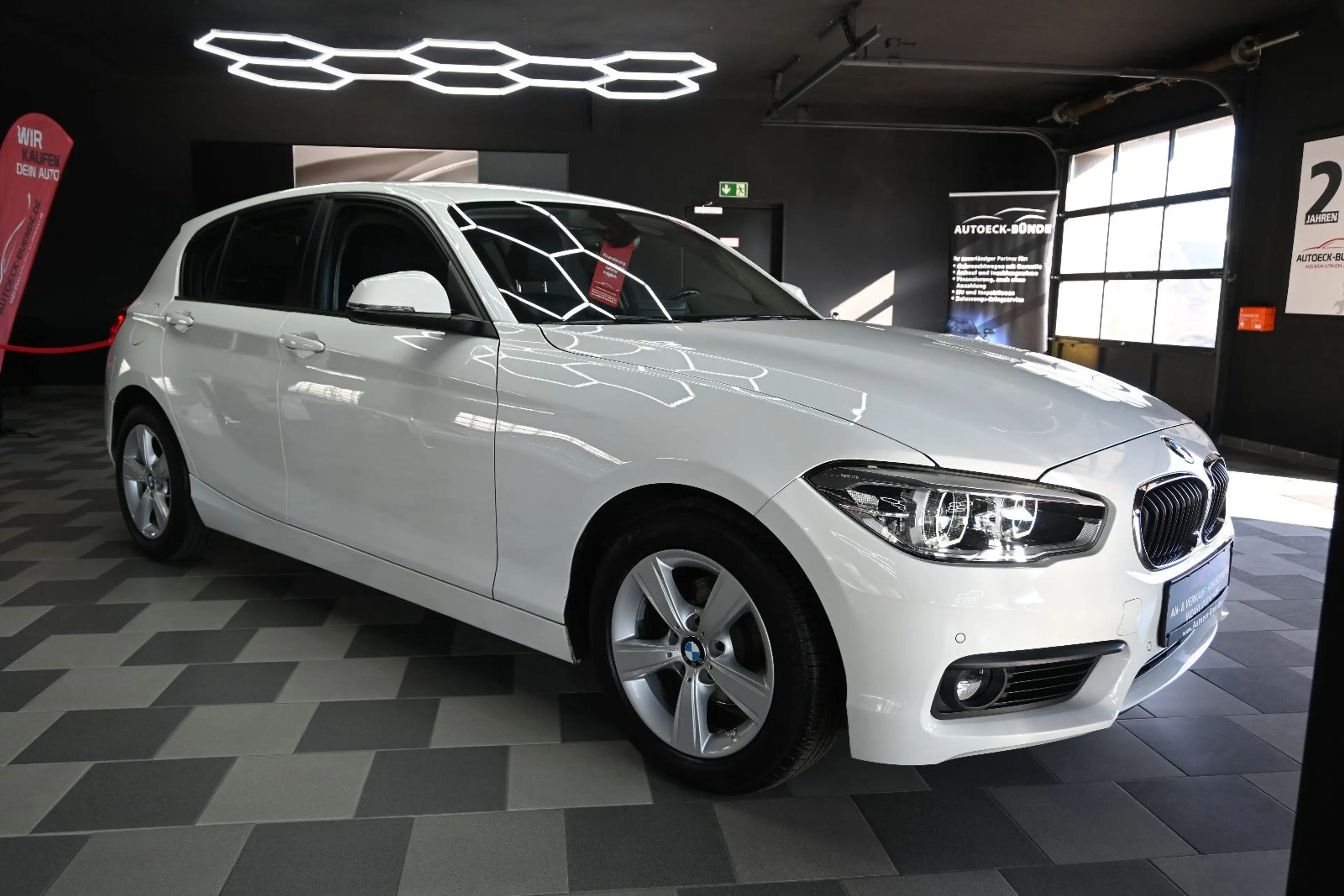 BMW 118 d Advantage Aut/LED/Navi/Sitz-Hz/Tempomat — photo 4