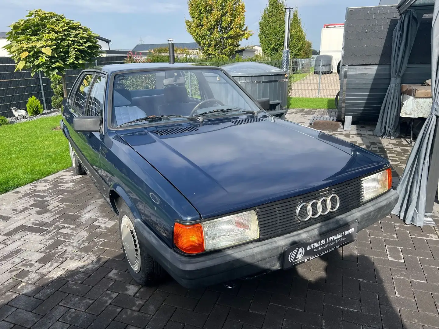 Audi 80 Bleu - 1