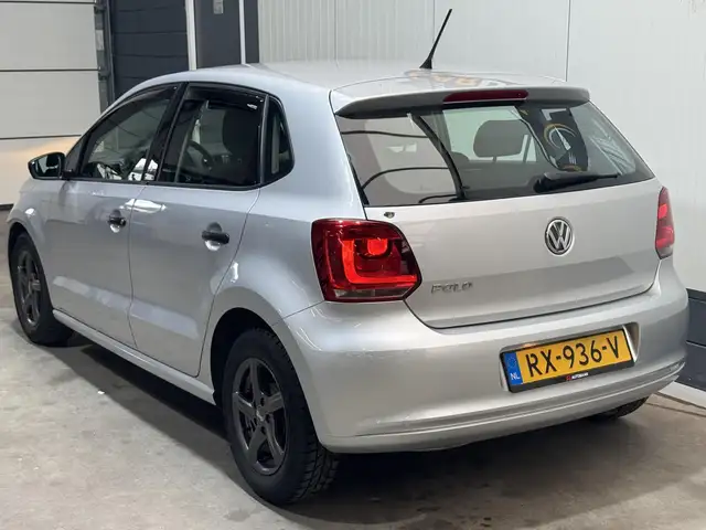 Volkswagen Polo view 7