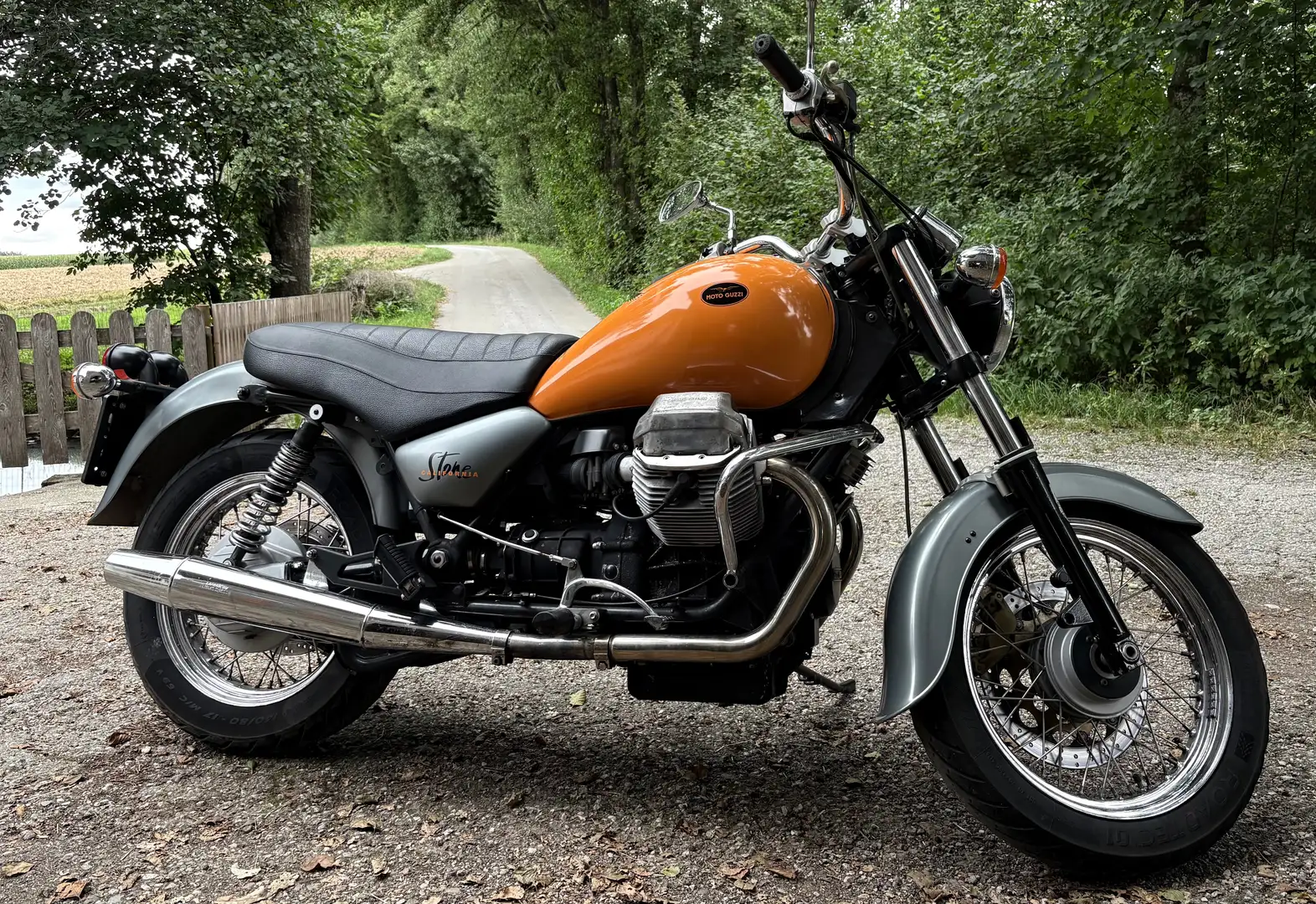 Moto Guzzi California 1100 Stone Orange - 1