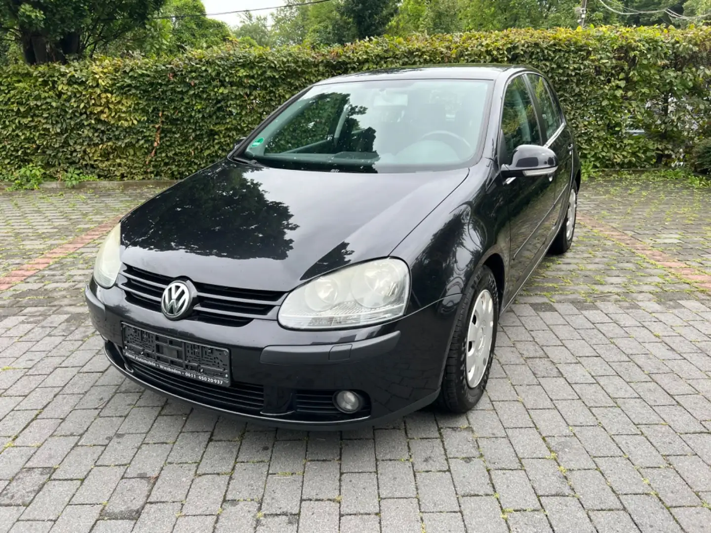 Volkswagen Golf V Lim. Trendline Noir - 1