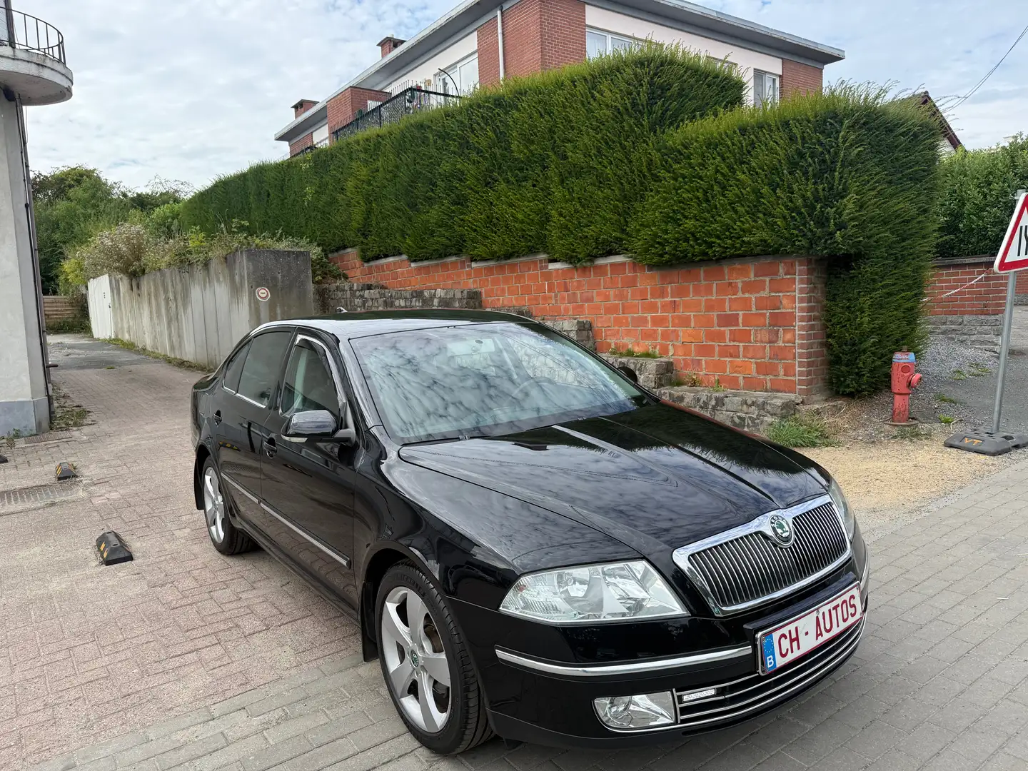Skoda Octavia 1.6-COMME NEUVE -PRETE A IMMATRICULER- GARANTIE Чёрный - 1