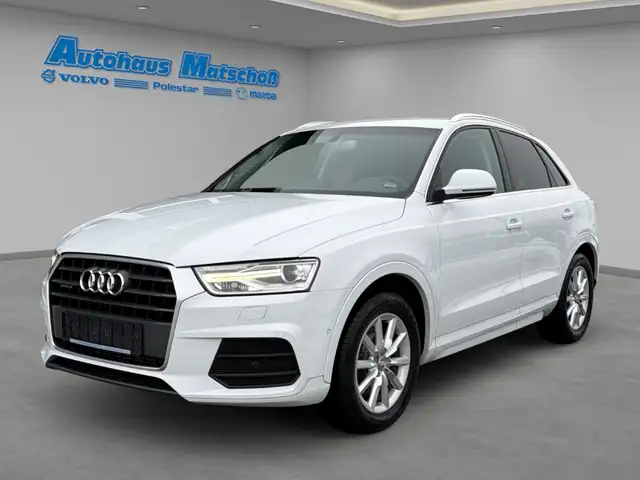 Audi Q3 sport quattro AHK Bi-Xenon 2-Zonen-Klimaautom Fahr
