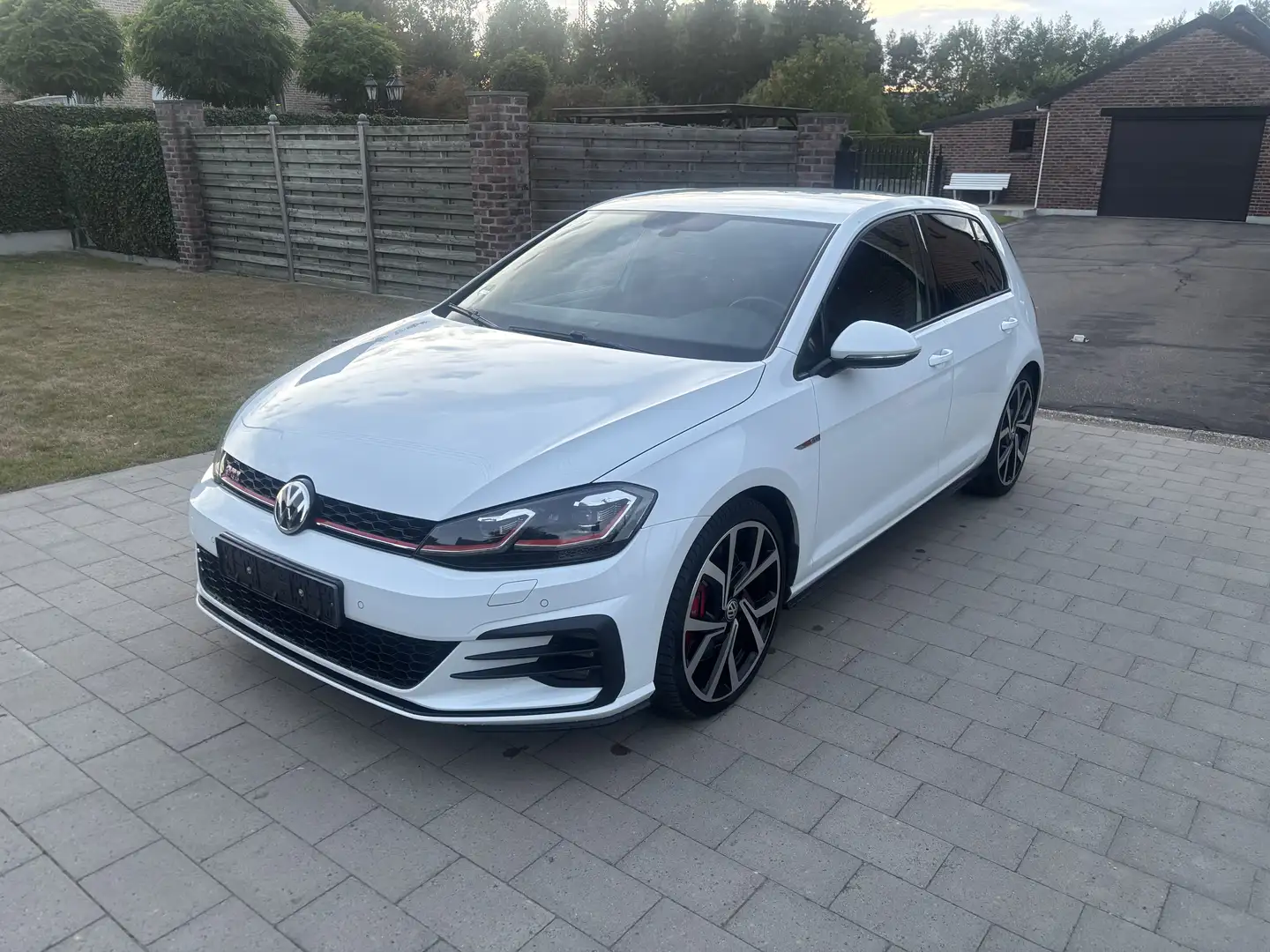 Volkswagen Golf GTI 7.5 DSG Performance edition 1 jaar GARANTIE - 1