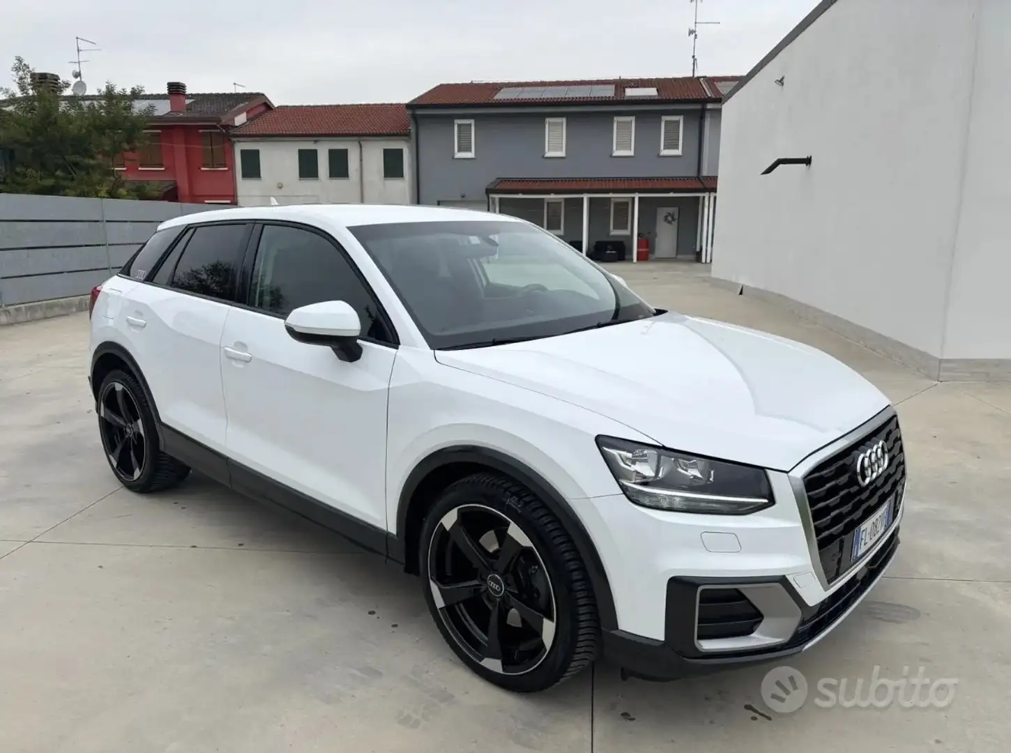 Audi Q2 1.6 tdi Design s-tronic Білий - 1