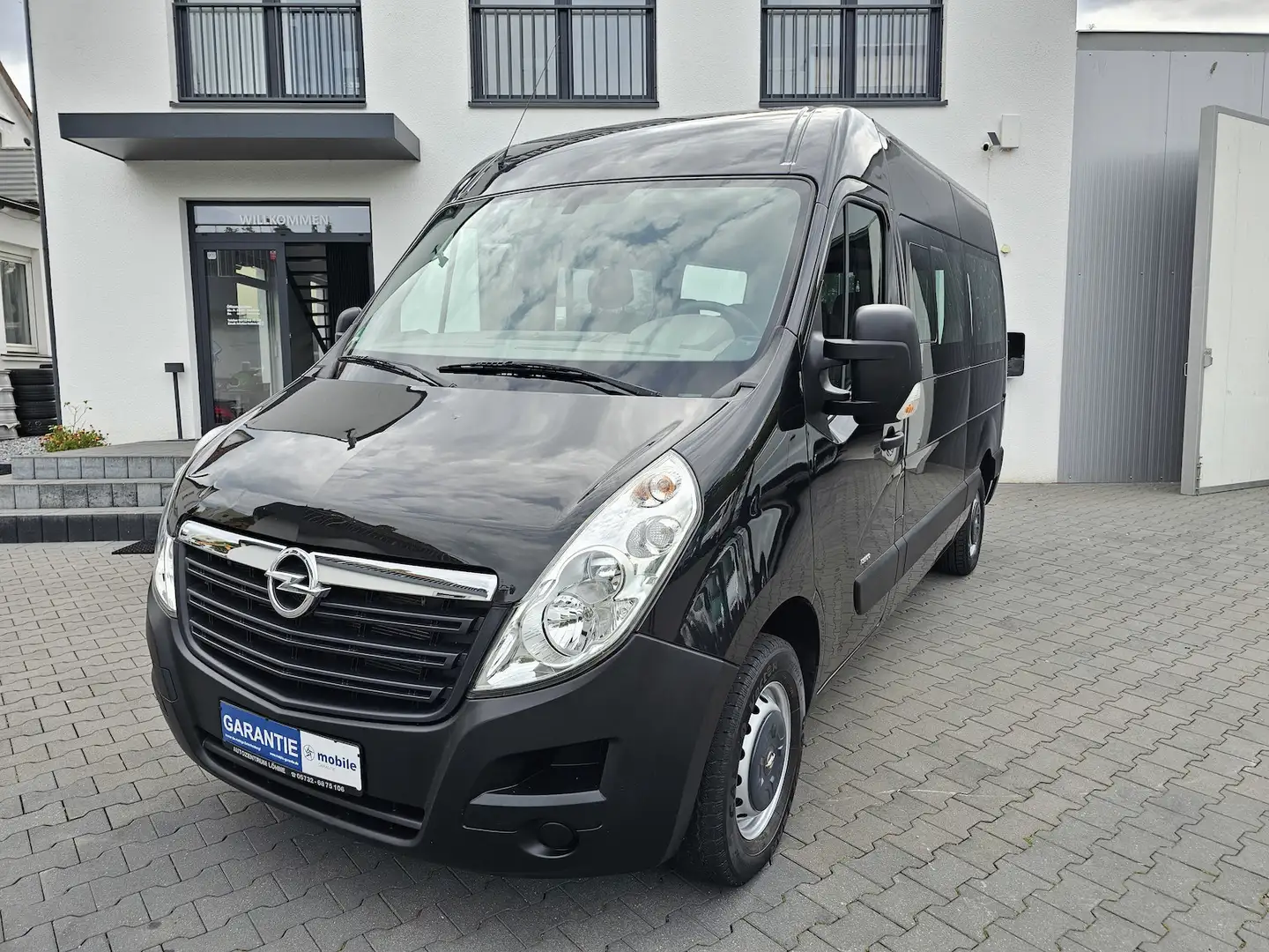 Opel Movano 2.3 CDTI L2H2 8-Sitzer AHK KLIMA Noir - 1