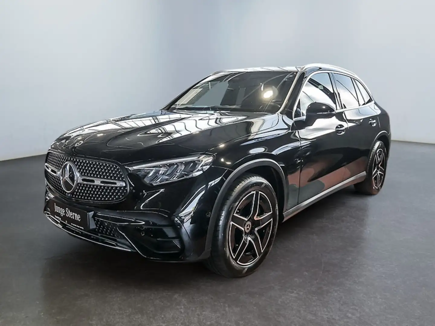 Mercedes-Benz GLC 220 d 4M , AMG SPUR PANO AHK KAMERA PDC SHZ Schwarz - 2