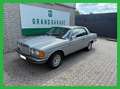 Mercedes-Benz 230 E Silber - thumbnail 1