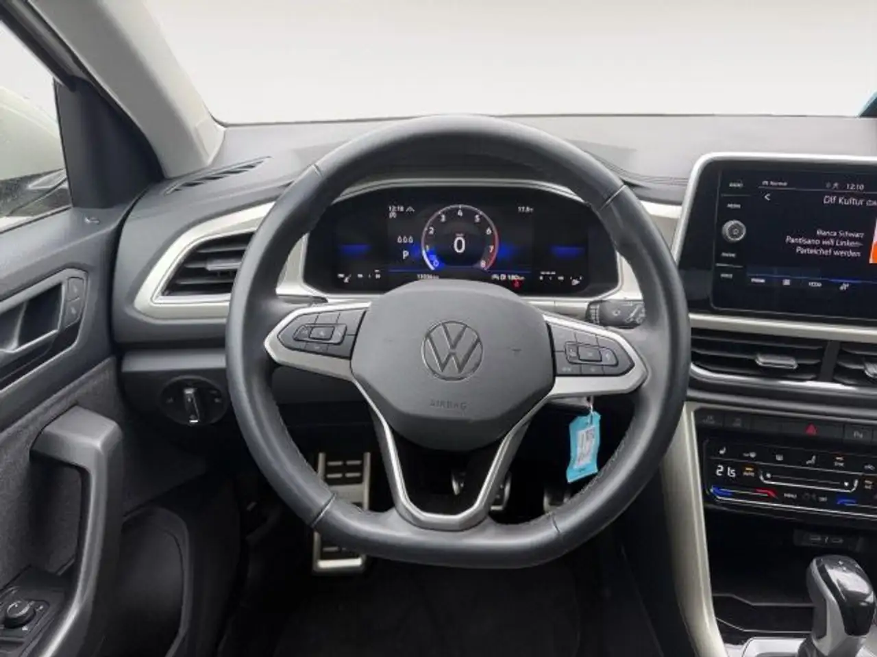 Volkswagen T-Roc 1.5 TSI DSG Move AHK,Kamera,LM17 12