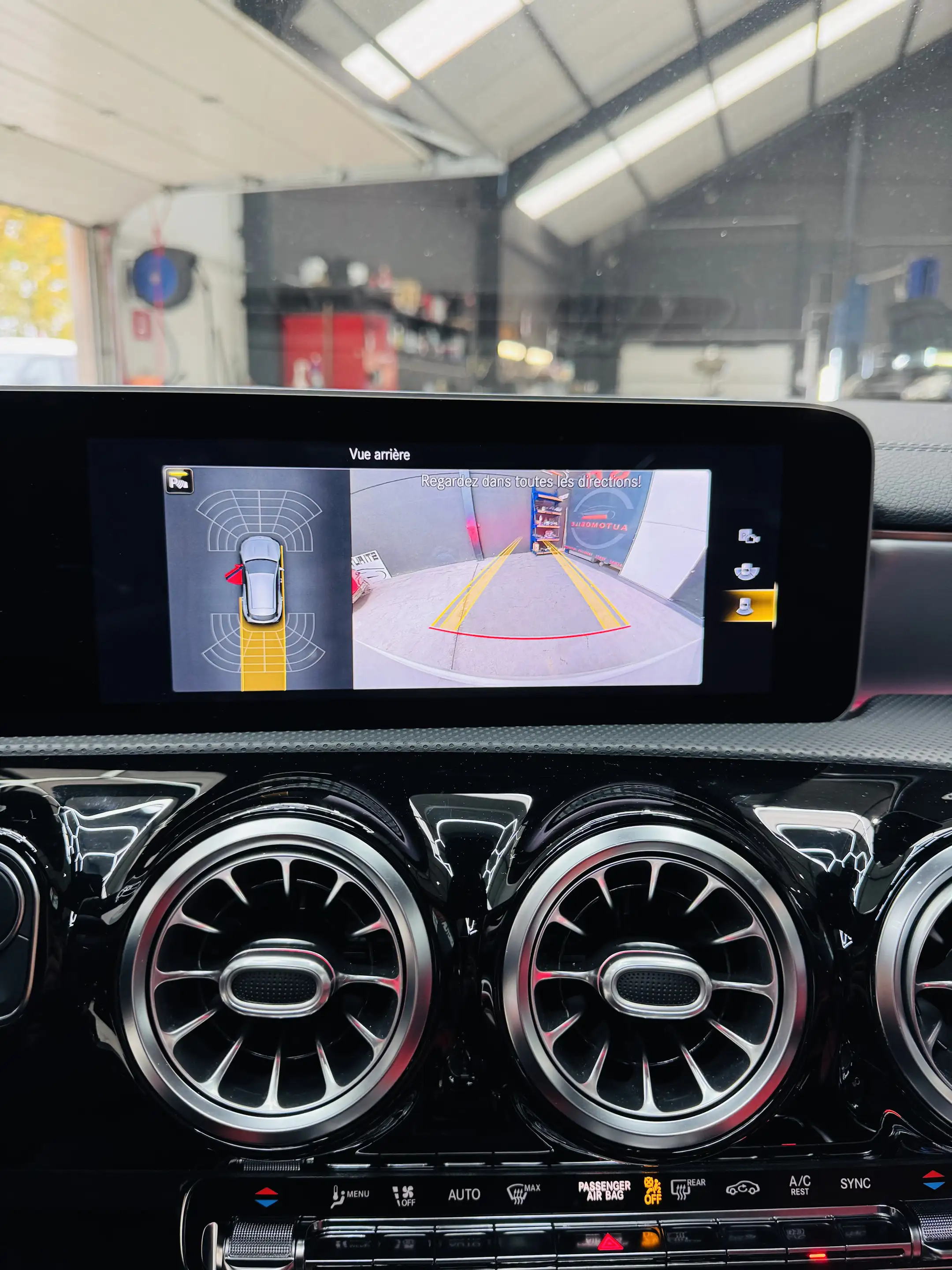 Mercedes-Benz CLA 35 AMG CLA 35 4-Matic — photo 11