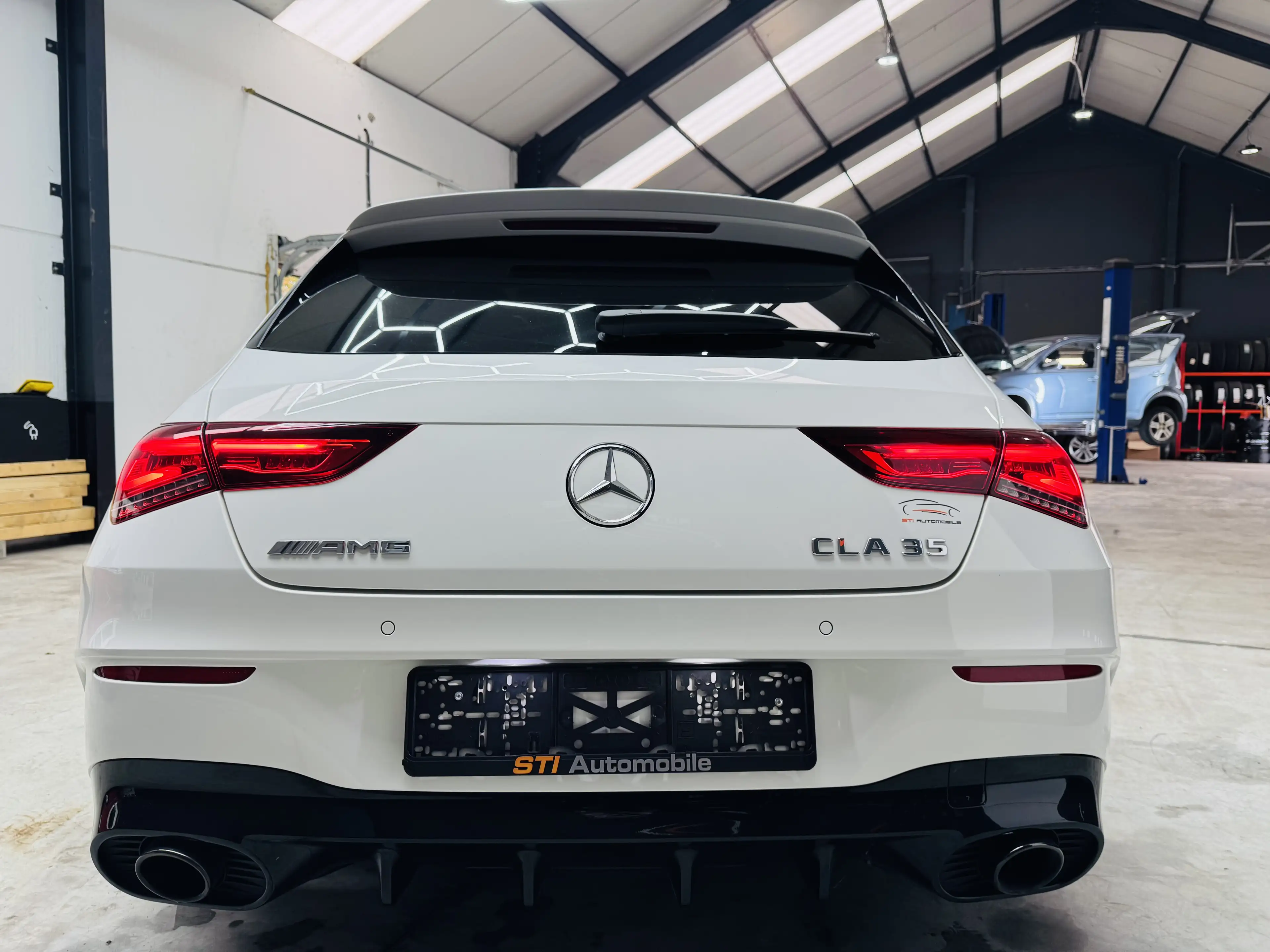 Mercedes-Benz CLA 35 AMG CLA 35 4-Matic — photo 6