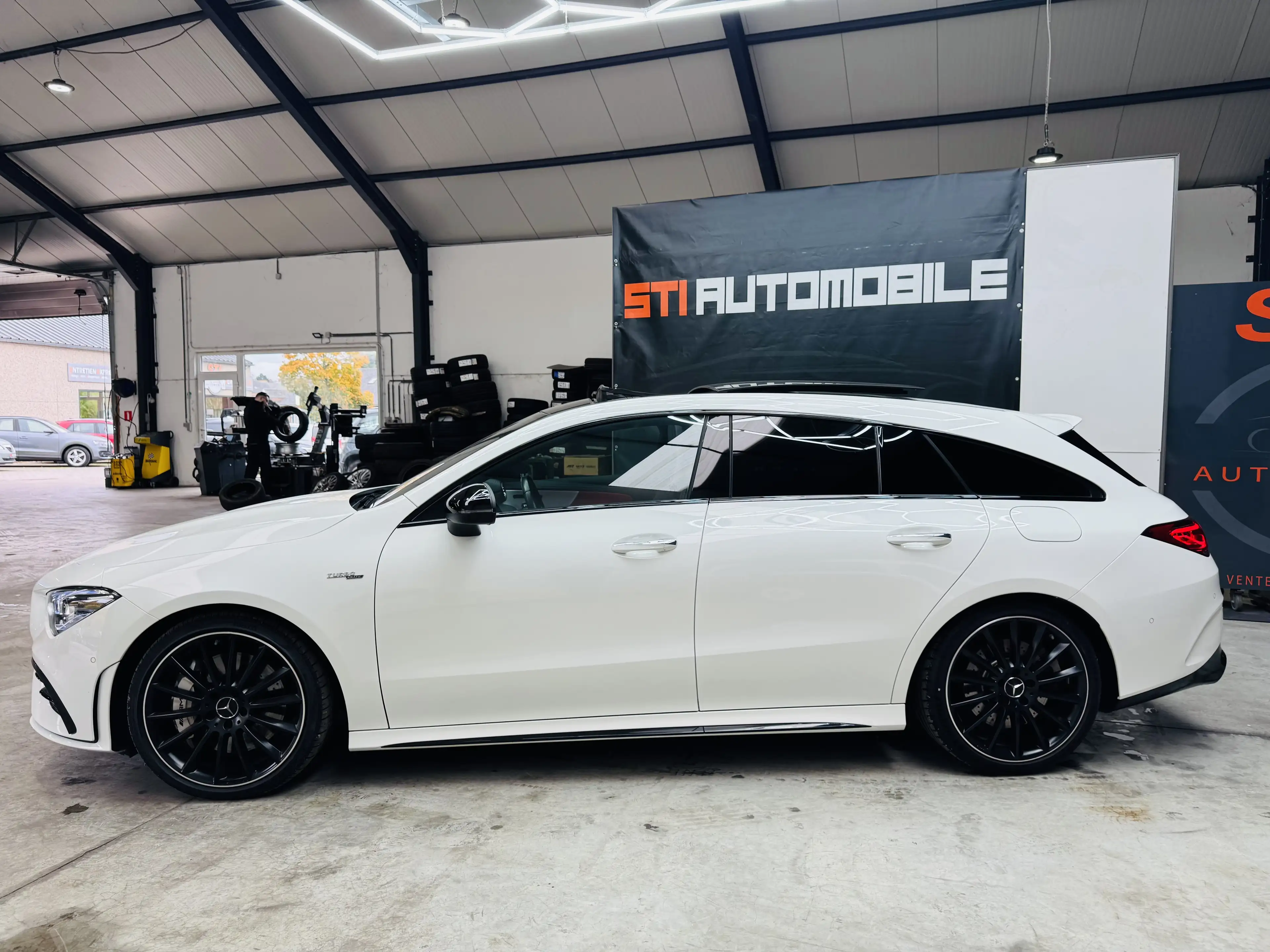 Mercedes-Benz CLA 35 AMG CLA 35 4-Matic — photo 8