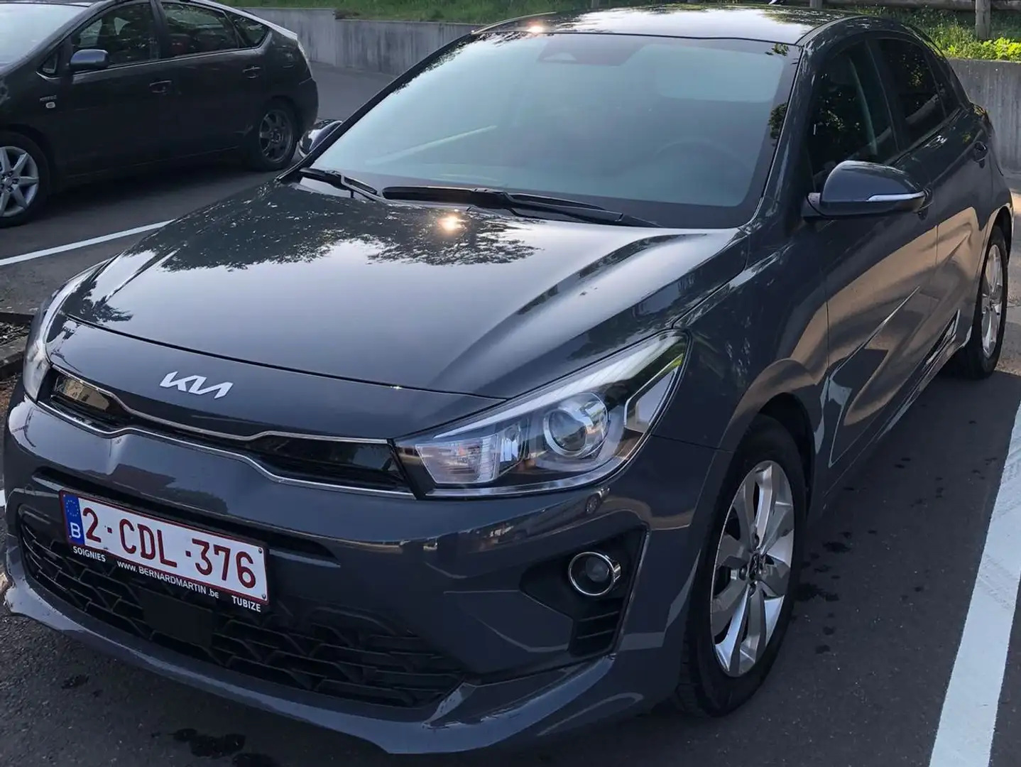 Kia Rio Rio 1.0 T Pulse Gris - 1