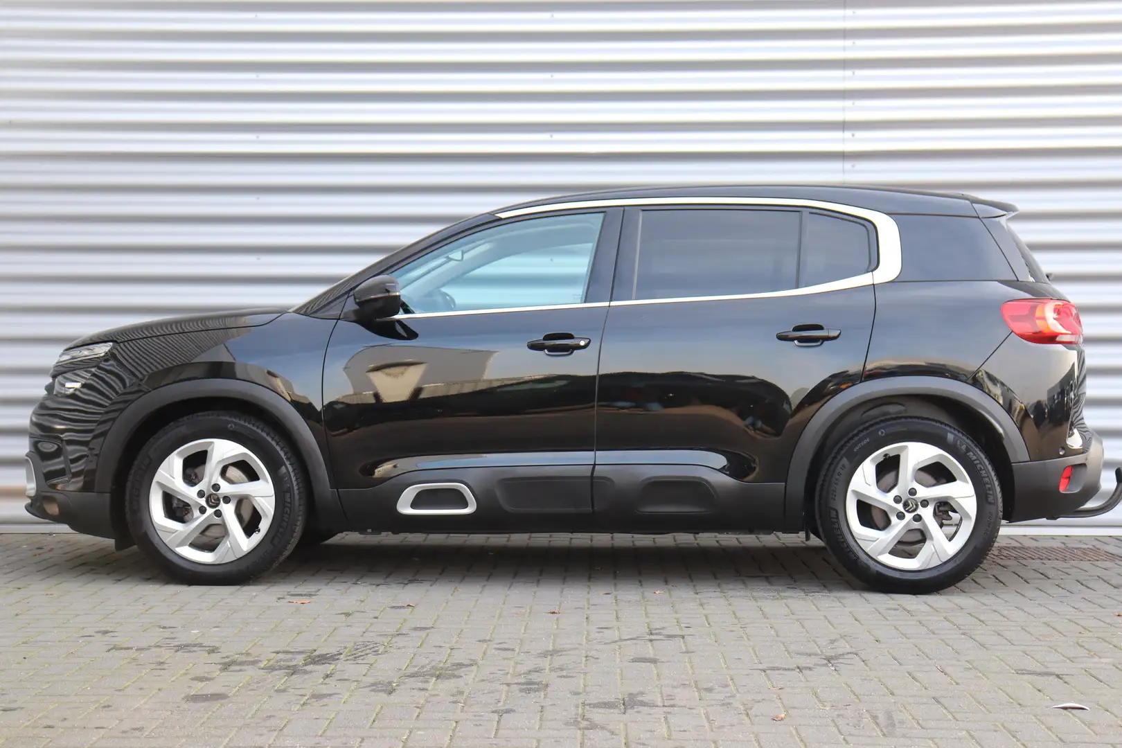 Citroen C5 Aircross 1.2 PURETECH 130PK BUSINESS AUTOMAAT / NAVI / CLIM Noir - 2