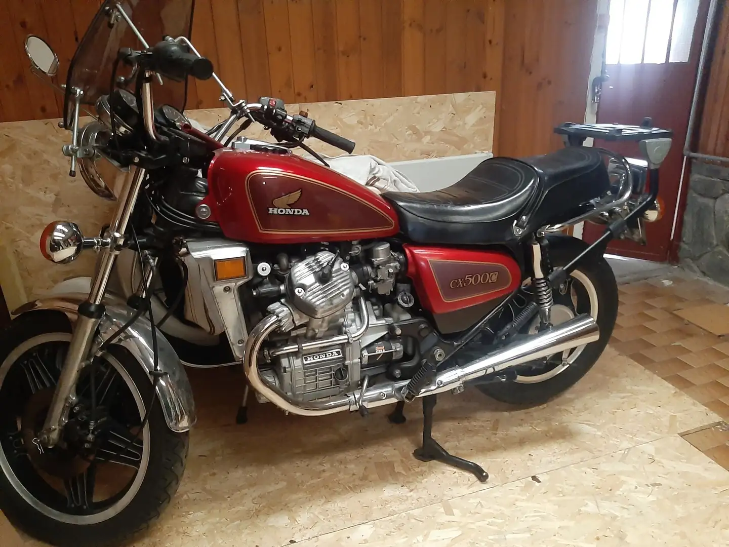Honda CX 500 custom Roşu - 1