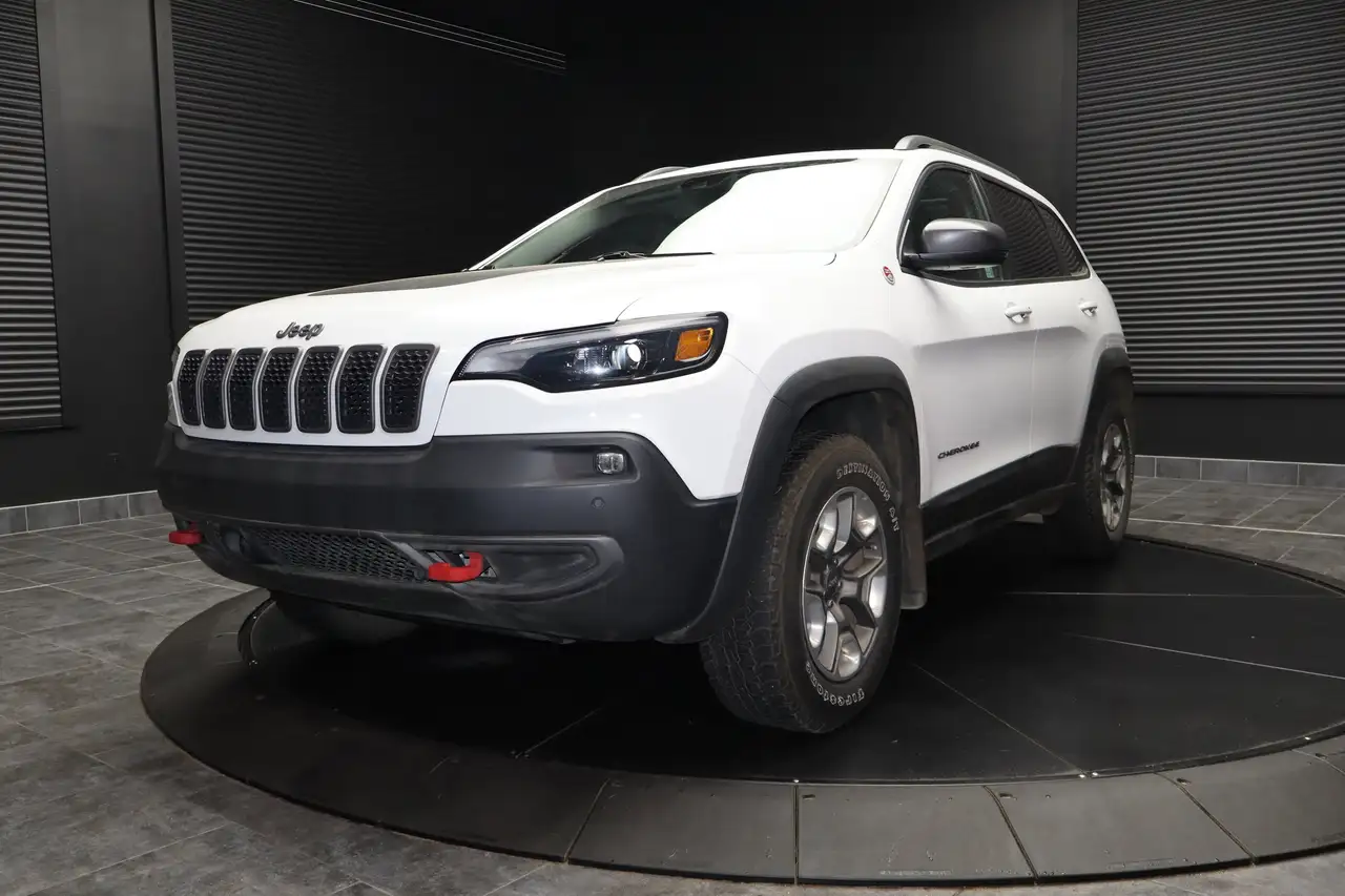 Jeep Cherokee снимка Jeep Cherokee