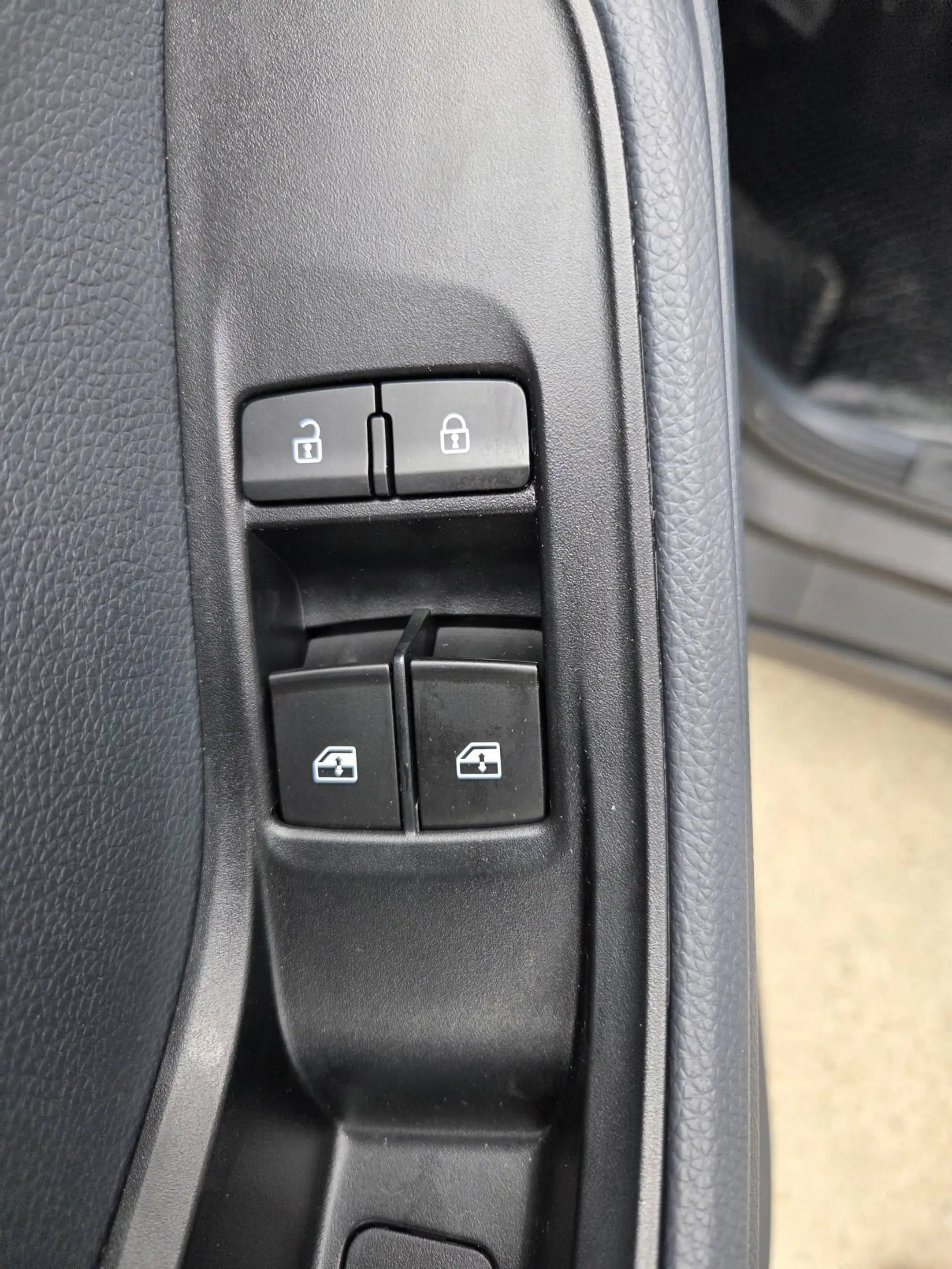 Maxus eDeliver 3 L2 50 kWh Open laadbak / Pick-up Airco Achteruitri — photo 12