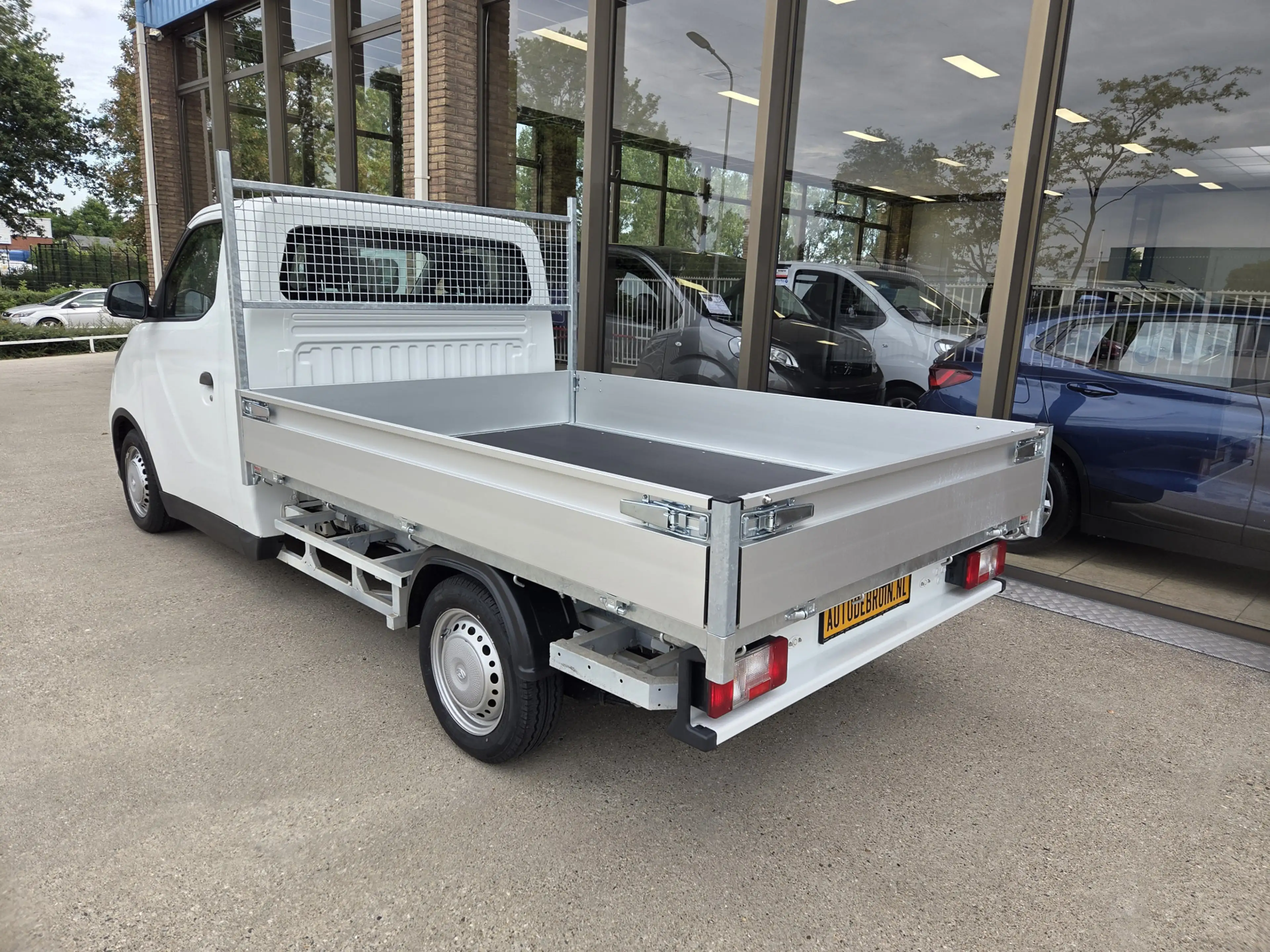 Maxus eDeliver 3 L2 50 kWh Open laadbak / Pick-up Airco Achteruitri — photo 4