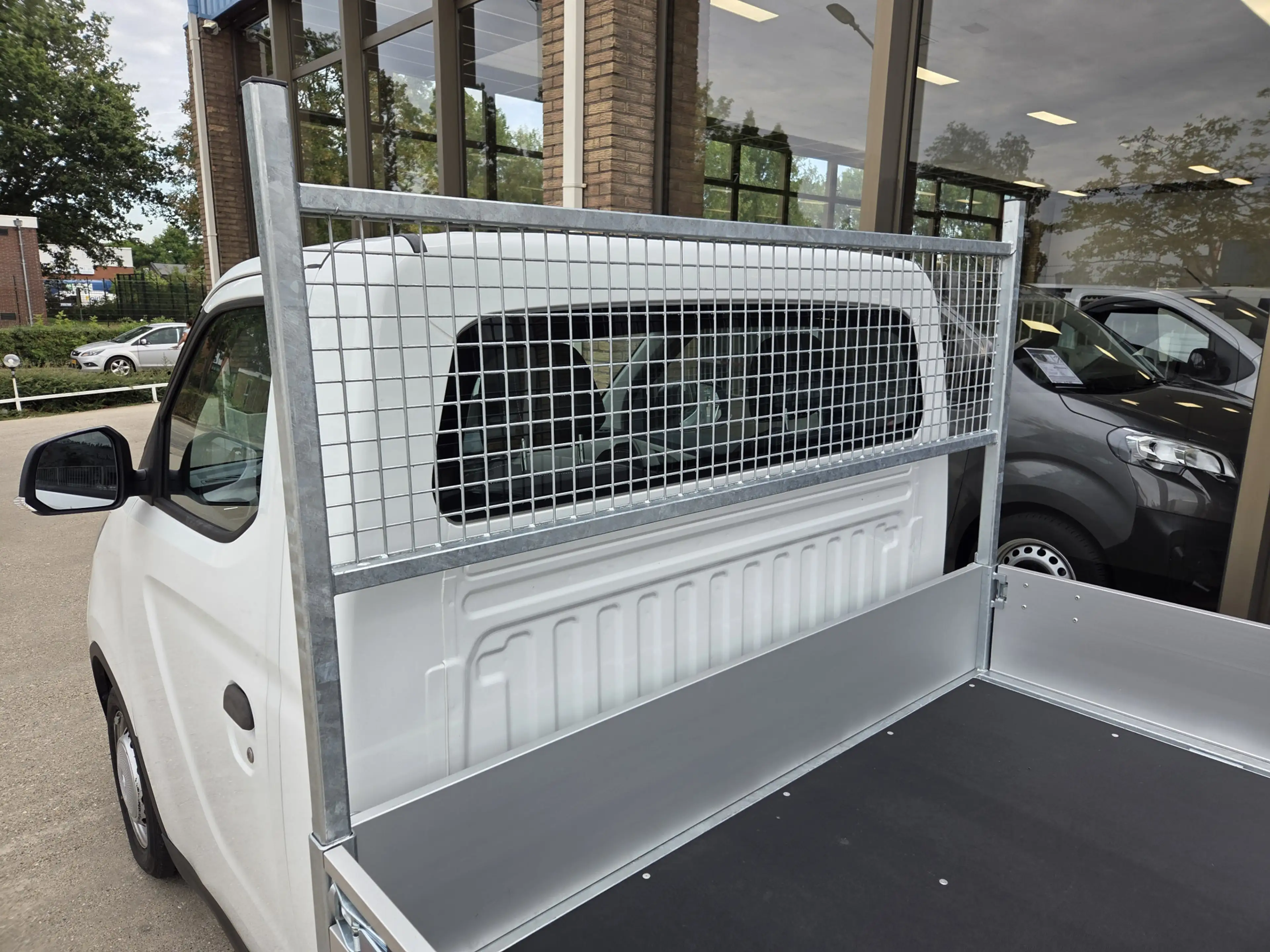 Maxus eDeliver 3 L2 50 kWh Open laadbak / Pick-up Airco Achteruitri — photo 10