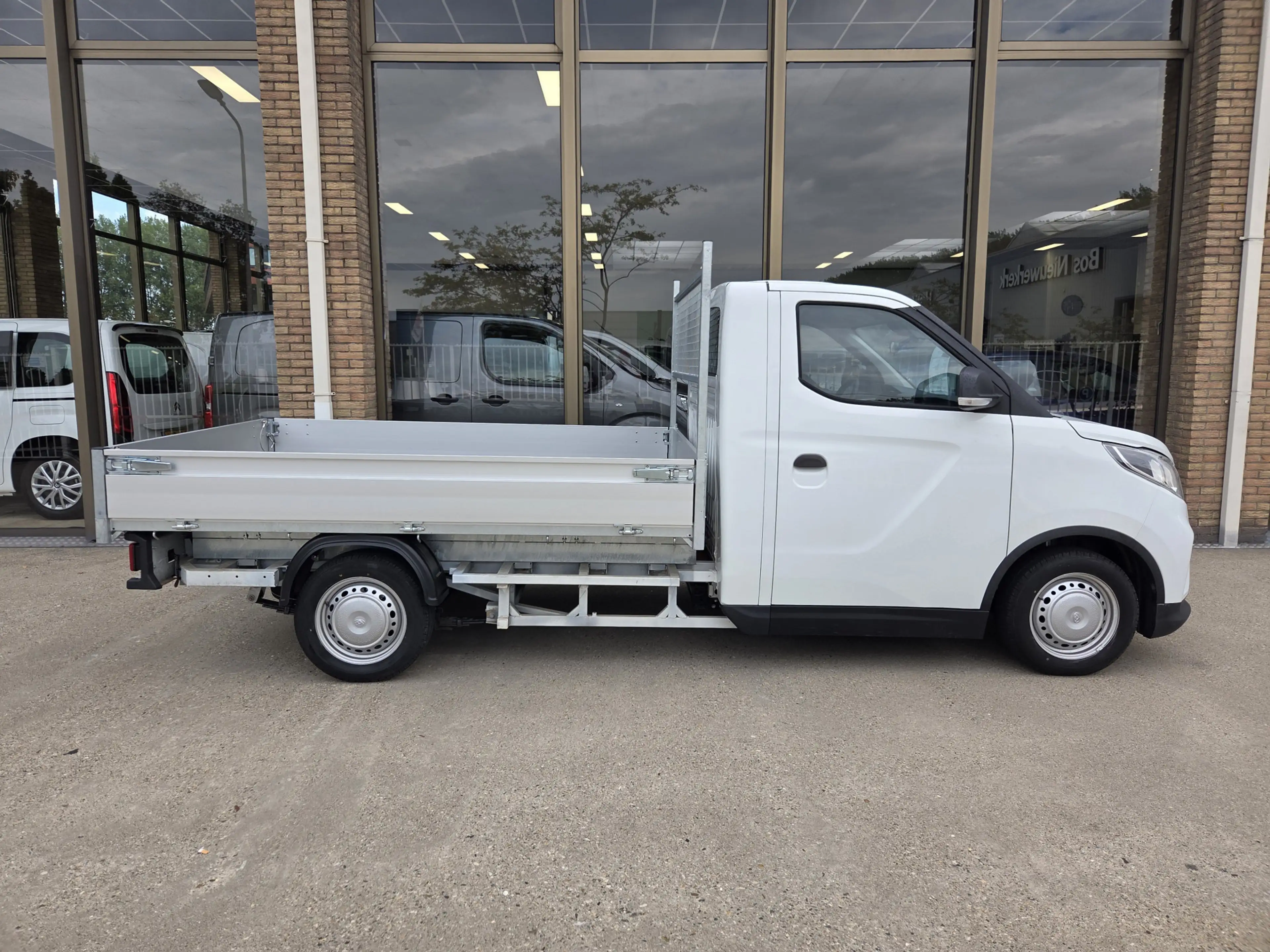 Maxus eDeliver 3 L2 50 kWh Open laadbak / Pick-up Airco Achteruitri — photo 5