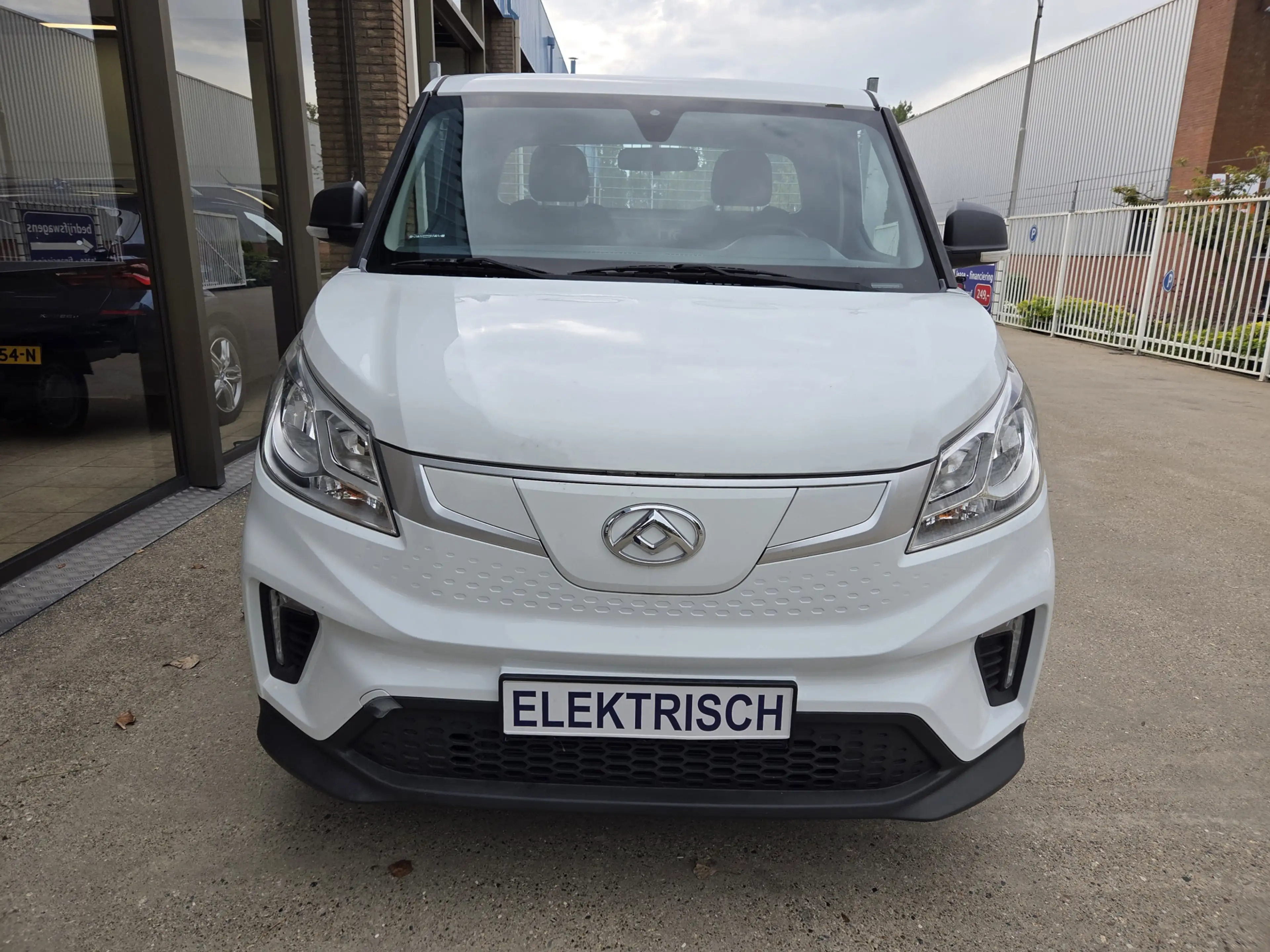 Maxus eDeliver 3 L2 50 kWh Open laadbak / Pick-up Airco Achteruitri — photo 2