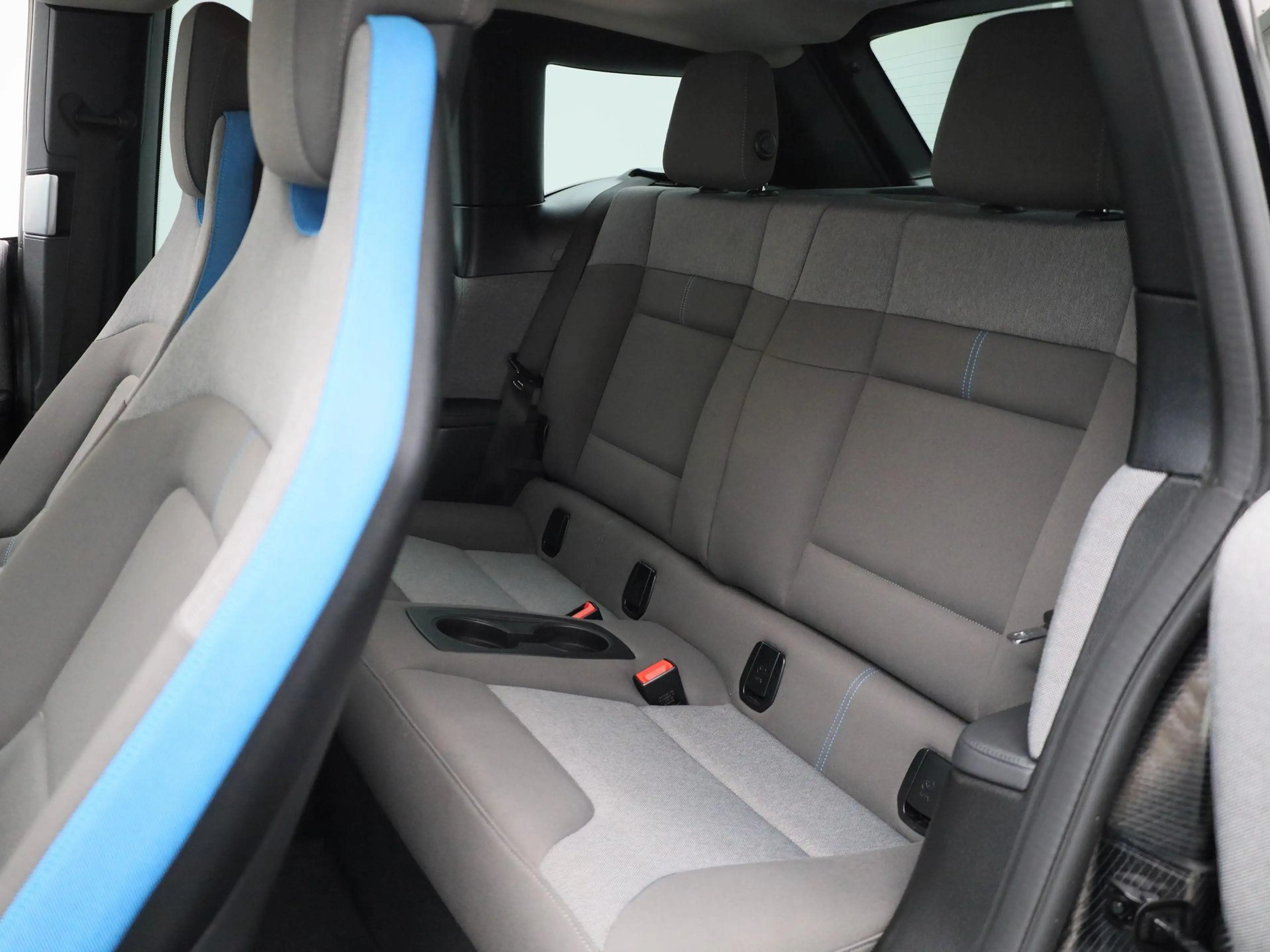 BMW i3 S 120Ah 42 kWh AUTOMAAT | NAVIGATIE | STOELVERWARM — photo 12