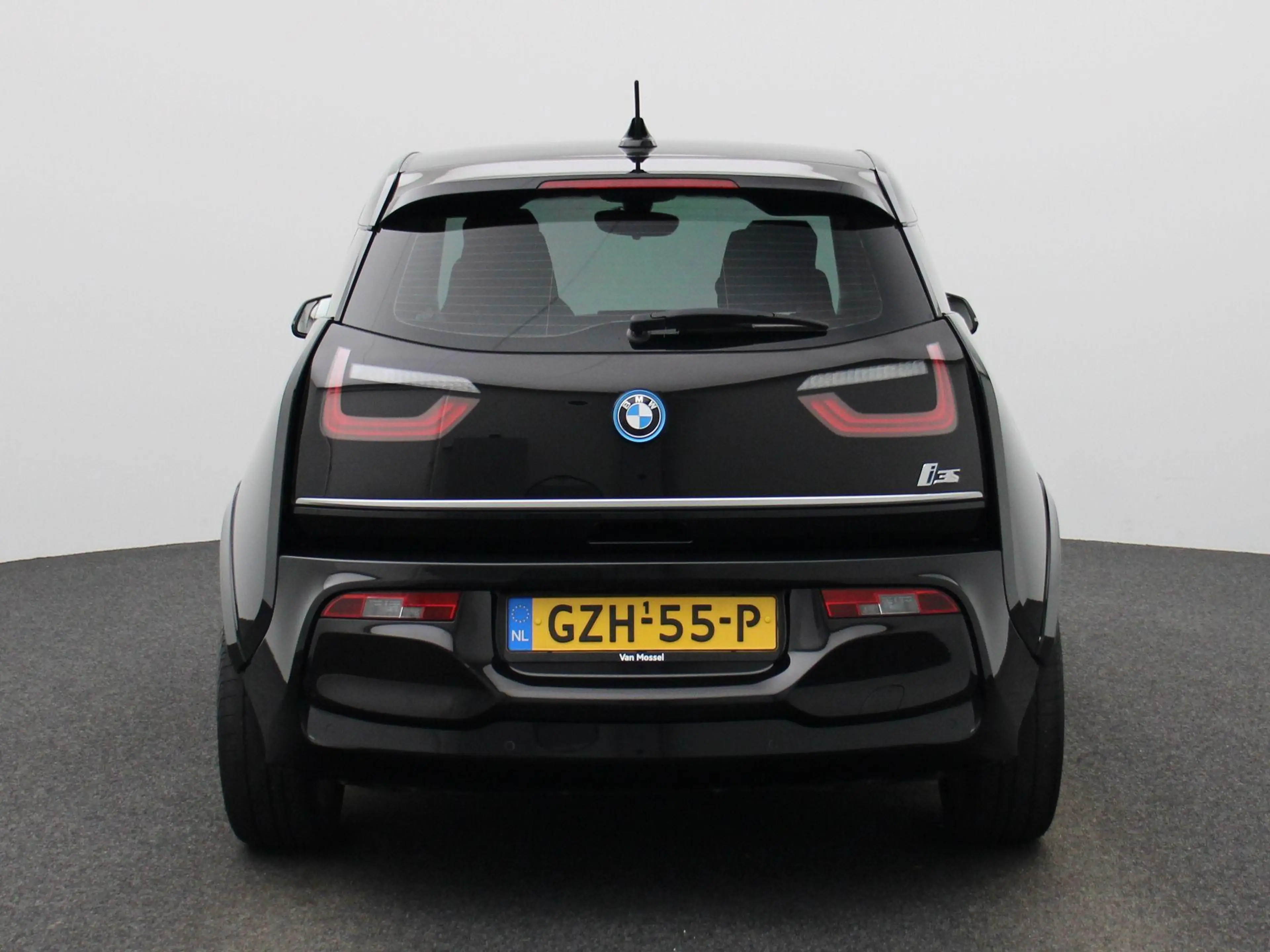 BMW i3 S 120Ah 42 kWh AUTOMAAT | NAVIGATIE | STOELVERWARM — photo 5