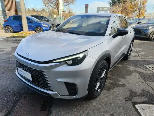 Lexus LBX 1.5 hybrid Elegant 2wd