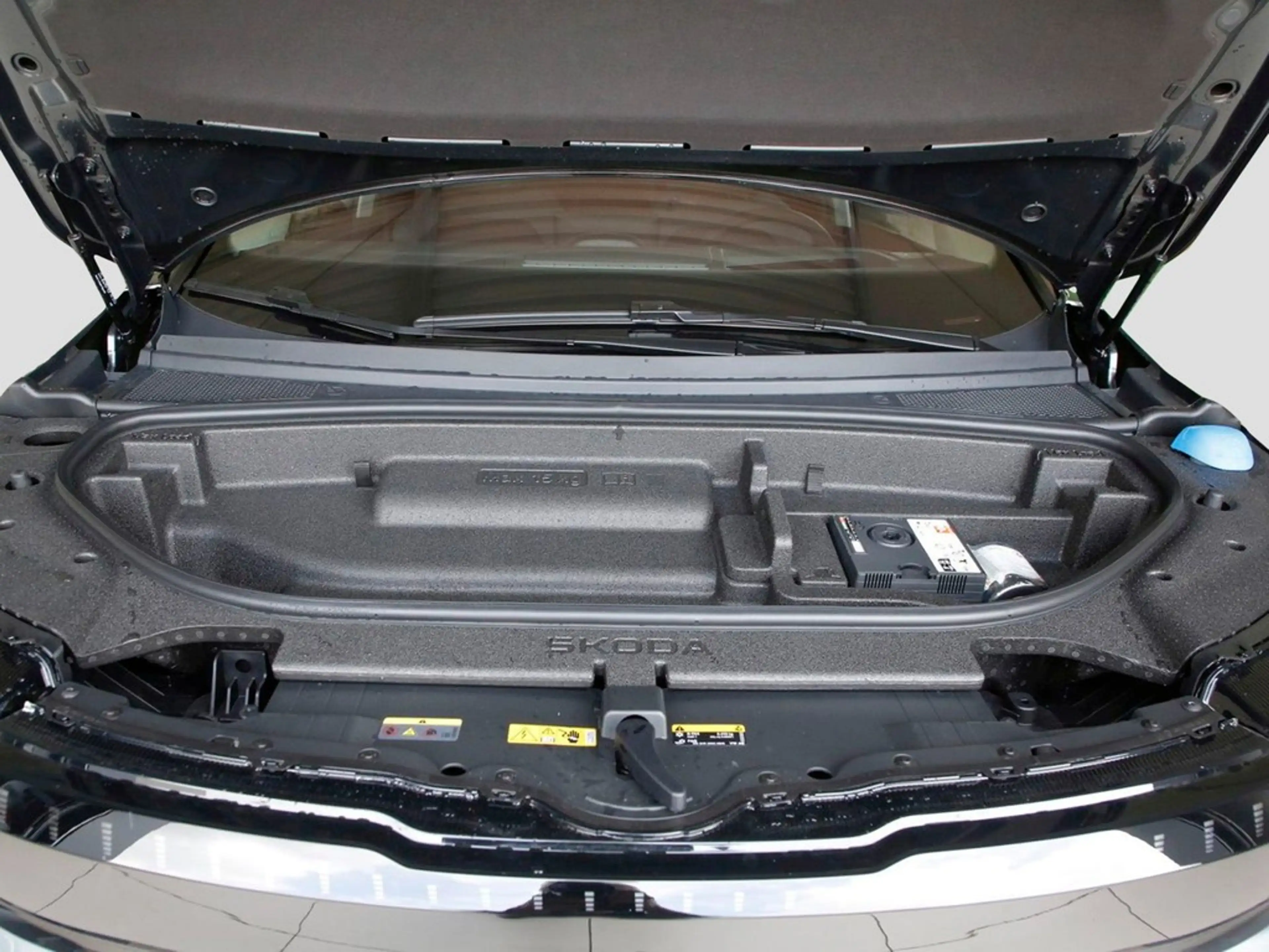 Skoda Peaq Selection 90 UPE 70.630 Design Sel. 20" AHK — photo 6