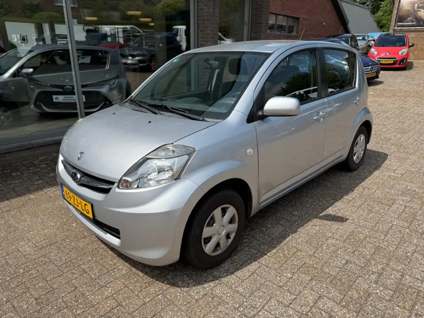 Subaru Justy 1.0 Comfort Gri - 1