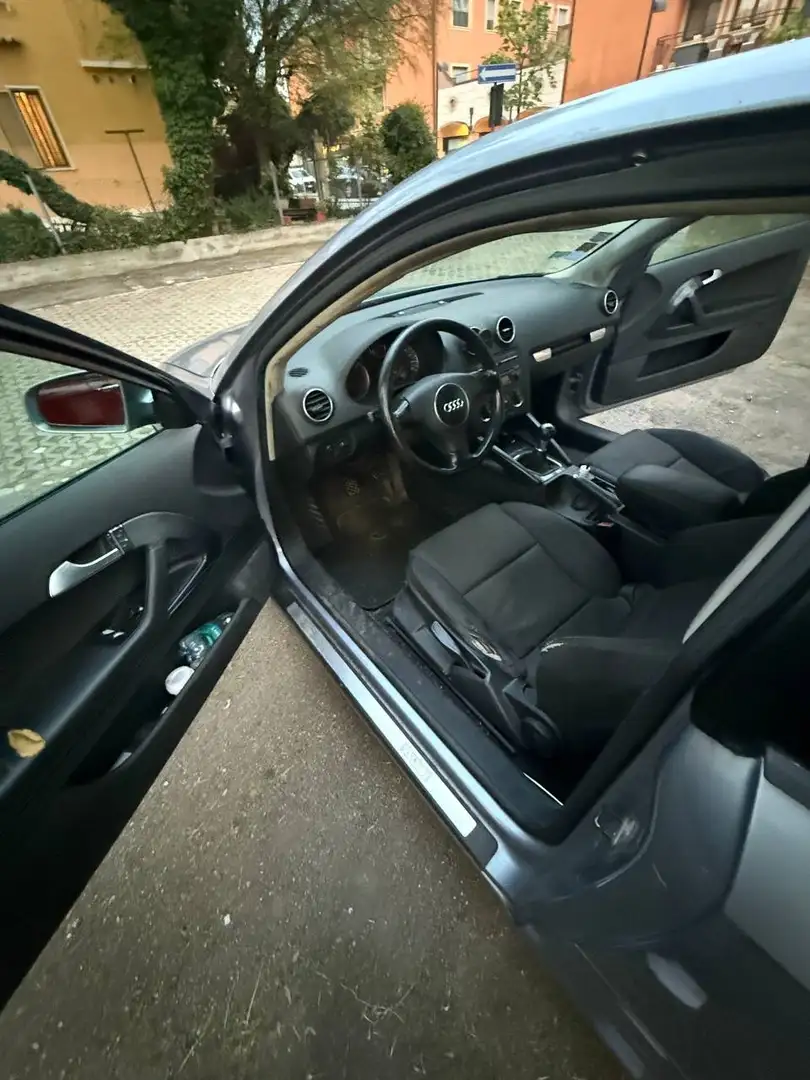 Audi A3 A3 II 2003 3p 2.0 tdi Ambiente Grigio - 2