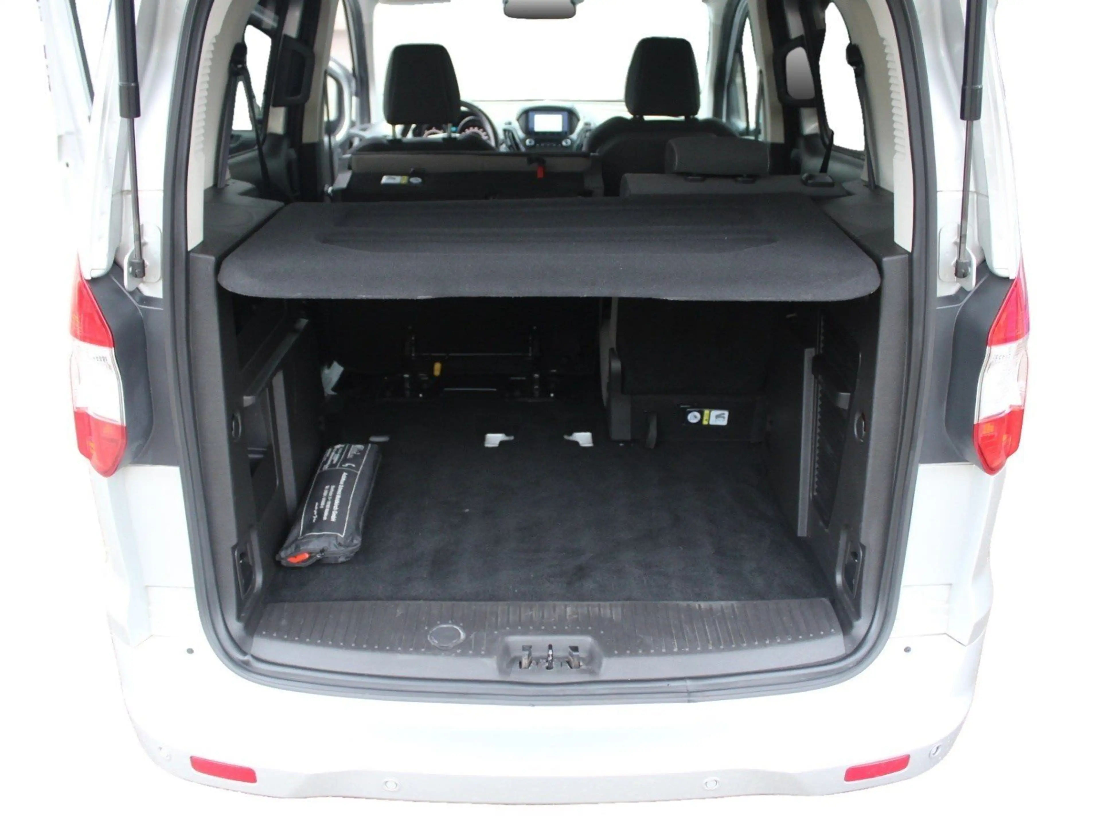 Ford Tourneo Courier Titanium - Winter-Paket - Navi — photo 15