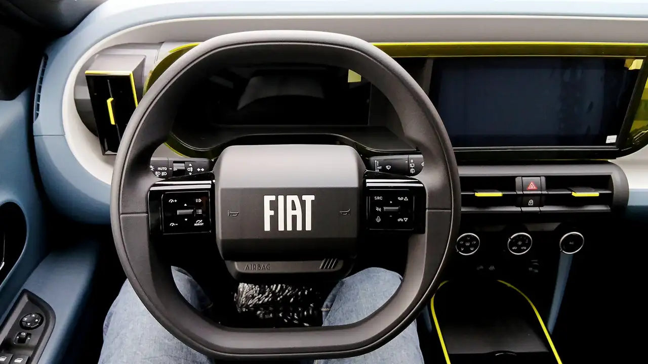 Fiat Grande Panda 1.2 Hybrid Icon 16